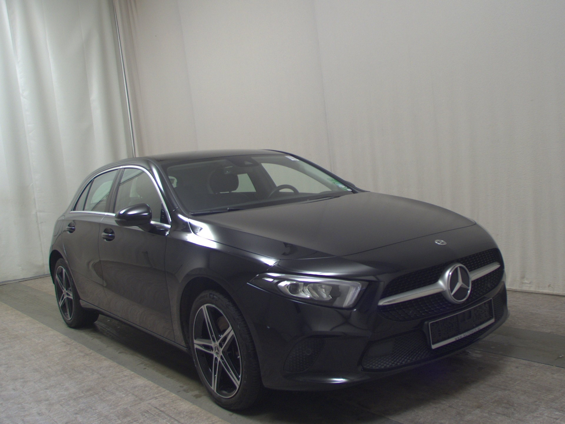Mercedes-Benz A 250 e Progressive T-Leder Navi LED Sound MBUX+ 3