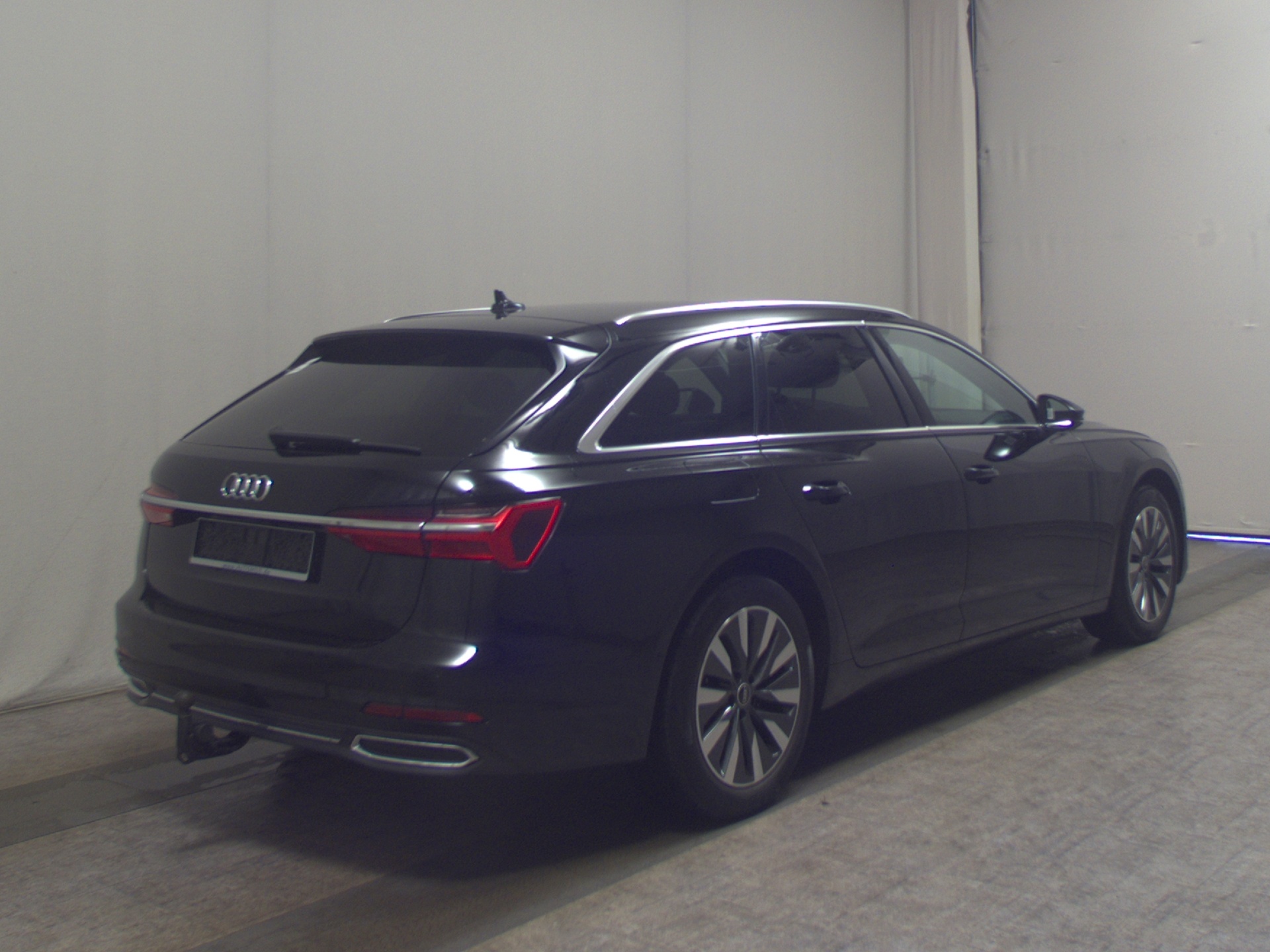 Audi A6 Avant 35 TDI sport Navi LED Sound RFK AHK 4