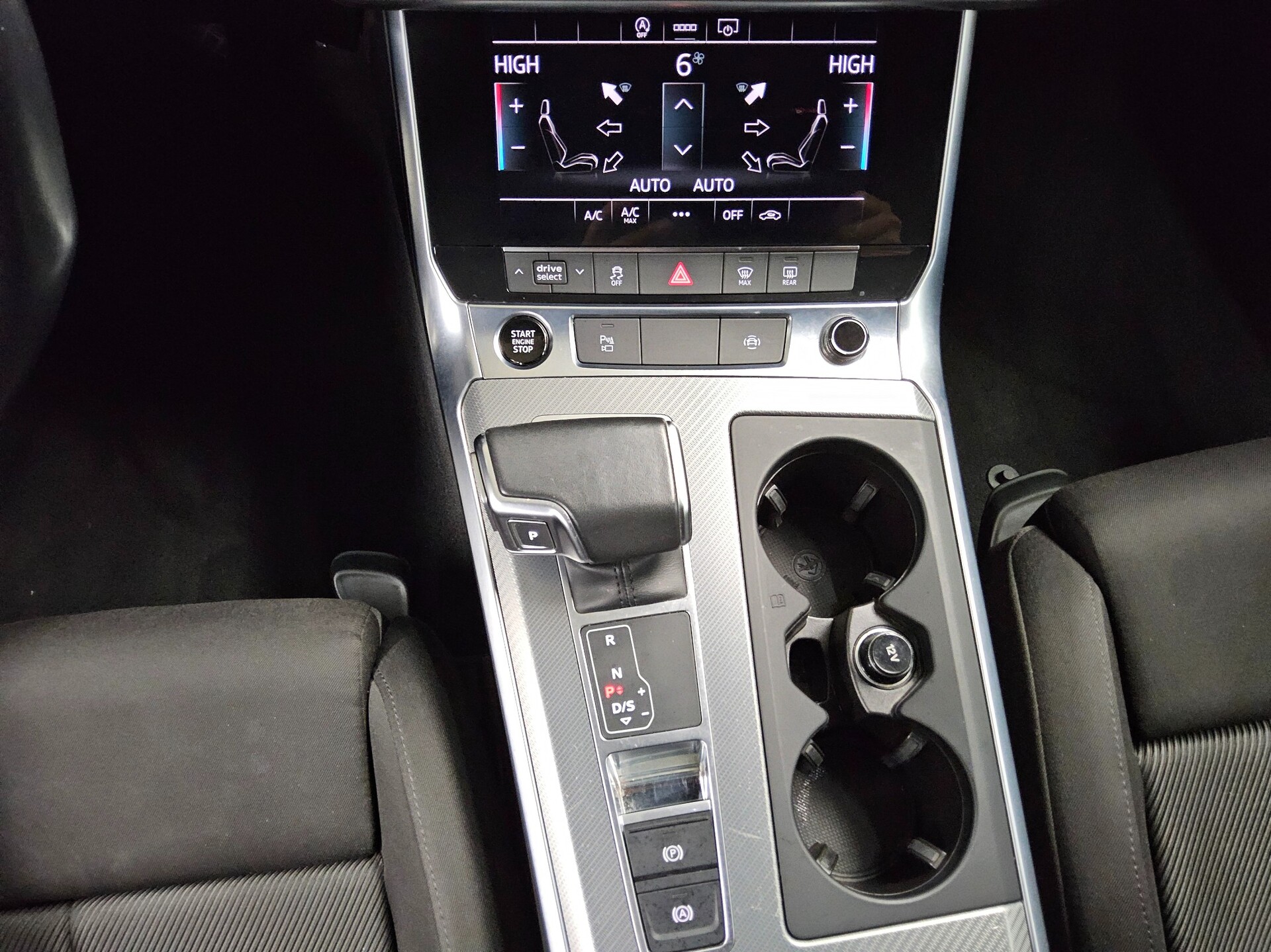 Audi A6 Avant 35 TDI sport Navi LED Sound RFK AHK 6