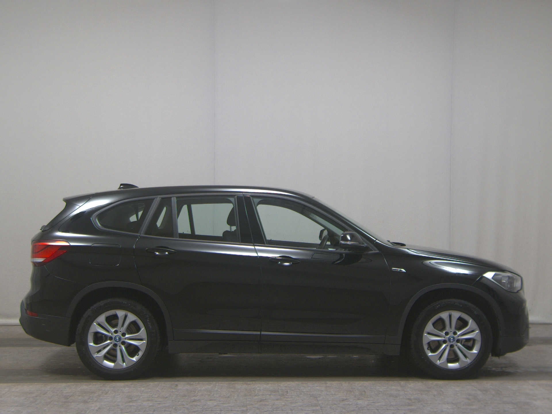 BMW X1 xDrive25e Advantage Navi LED PDC