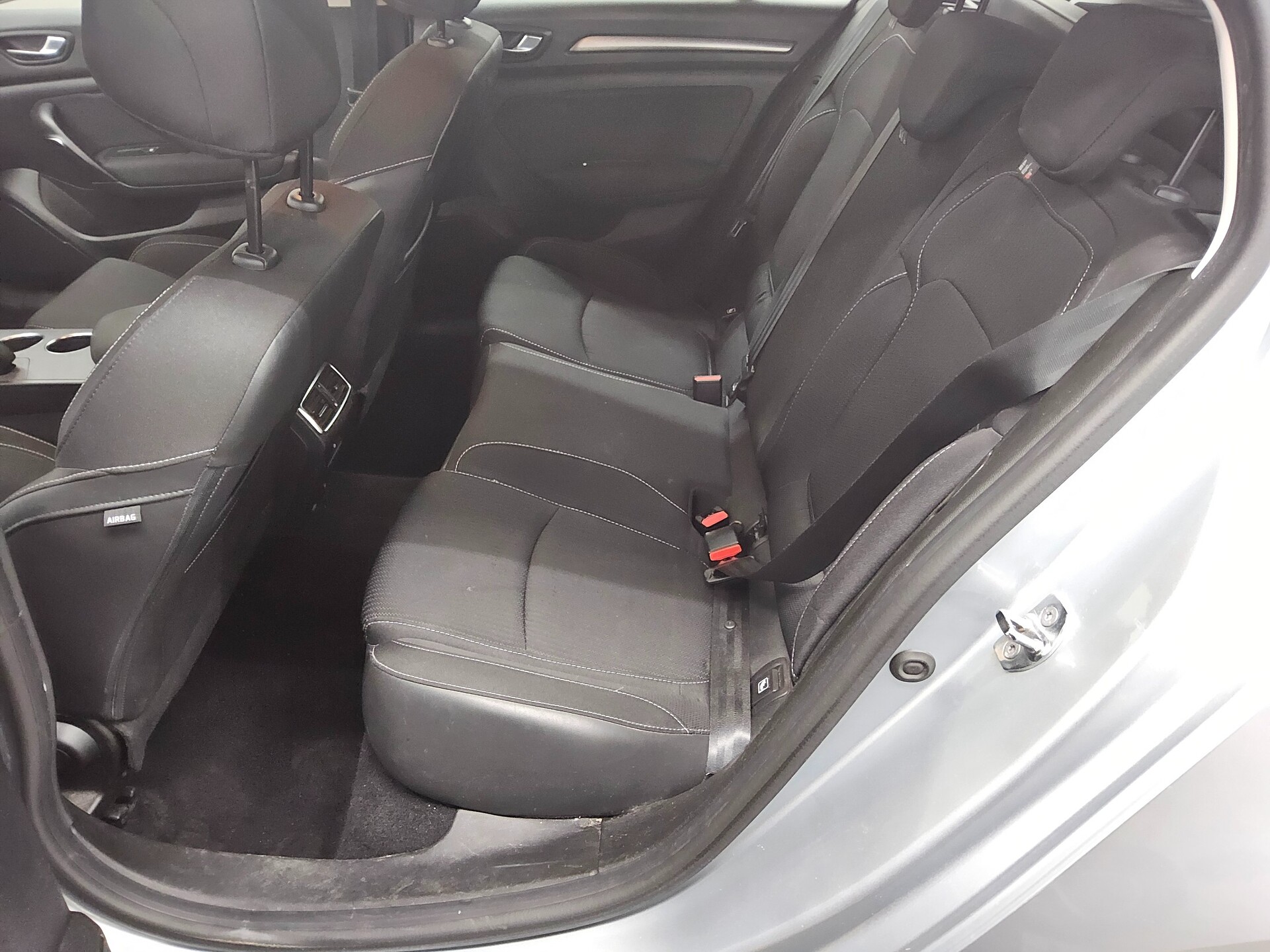 Renault Megane Grandtour 1.5 BLUE dCi Business Ed. Navi 13