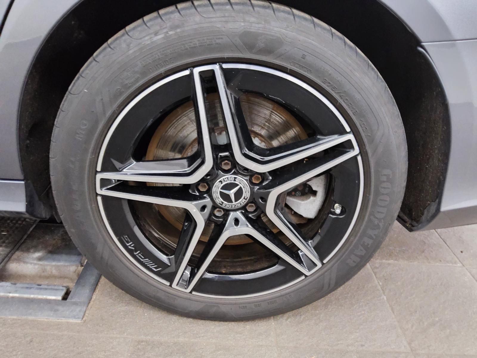 Mercedes-Benz E 300 T de AMG-Line Night Navi Widescreen Burm 10