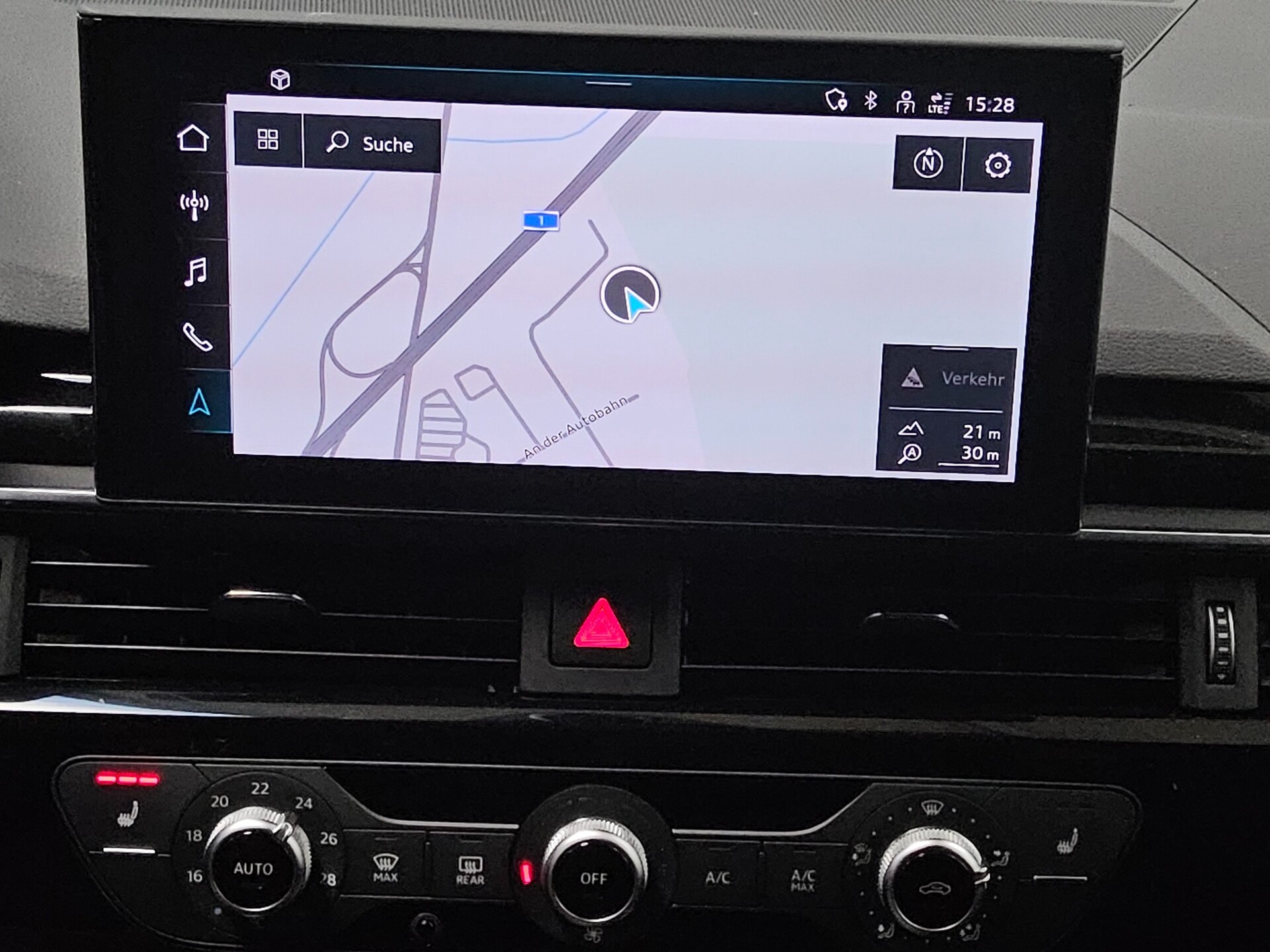 Audi A4 Avant 40 TDI S-Line T-Leder Navi LED 7