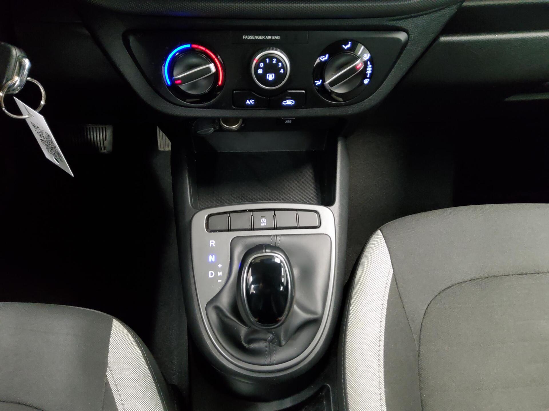 Hyundai i10 1.0 Trend Automatik 4-Sitzer ZV 7