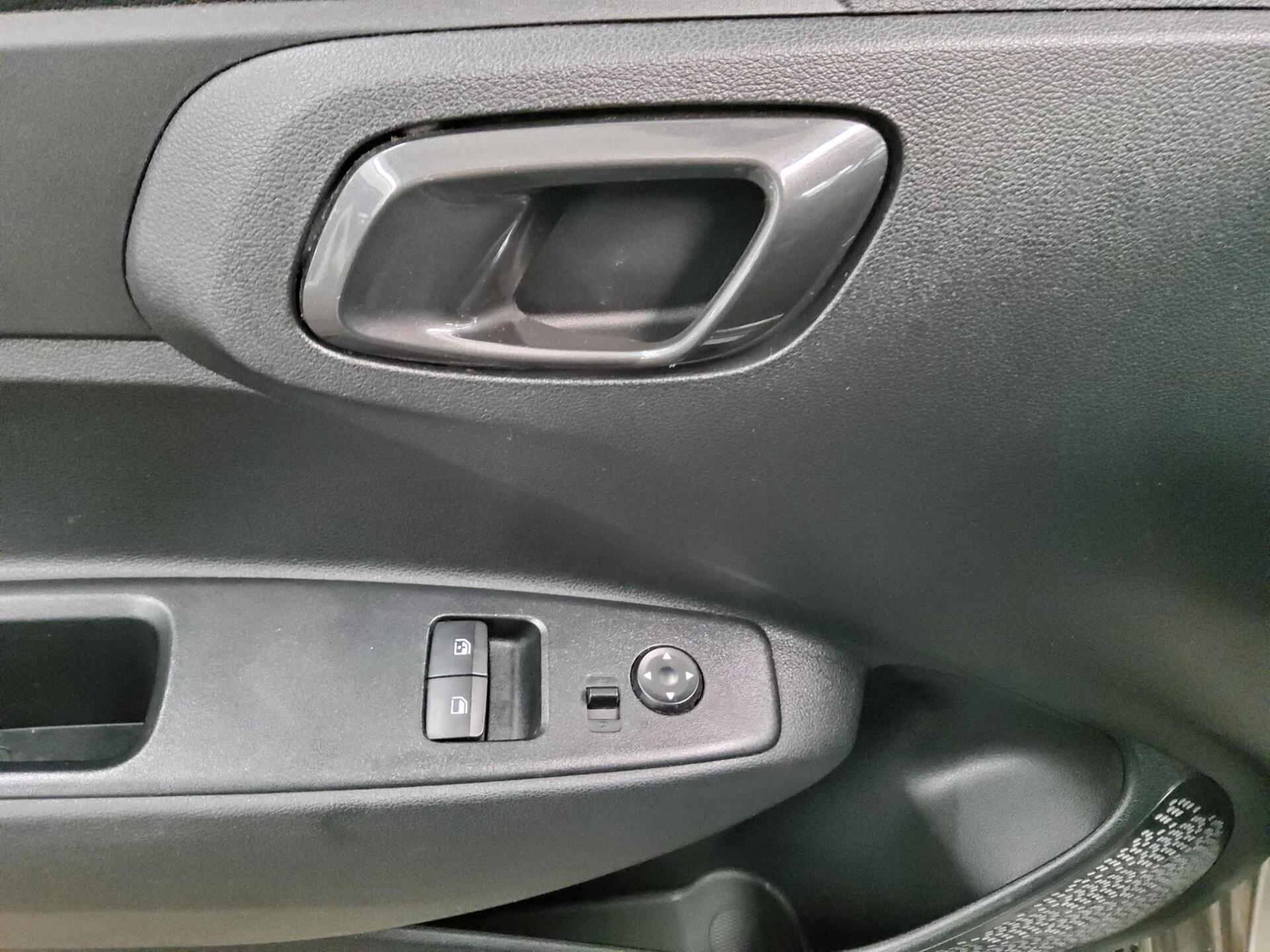 Hyundai i10 1.0 Trend Automatik 4-Sitzer ZV 9