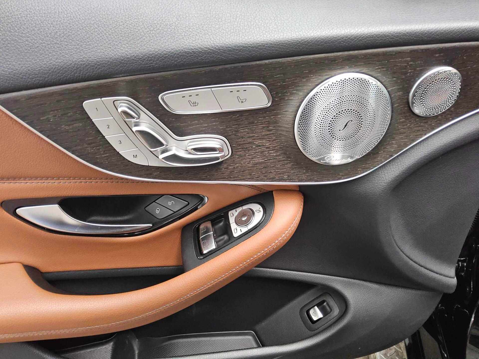 Mercedes-Benz C 400 Coupé 4M Leder Burmester Widescr. HuD Pano 10
