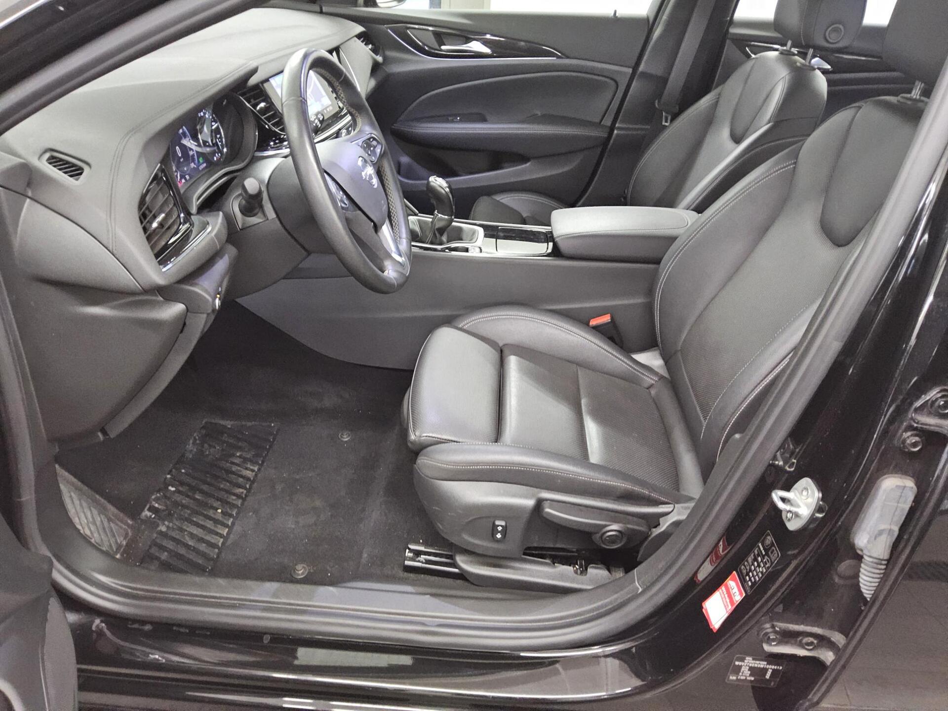 Opel Insignia ST 1.5 D Elegance Leder Navi LED AHK 8