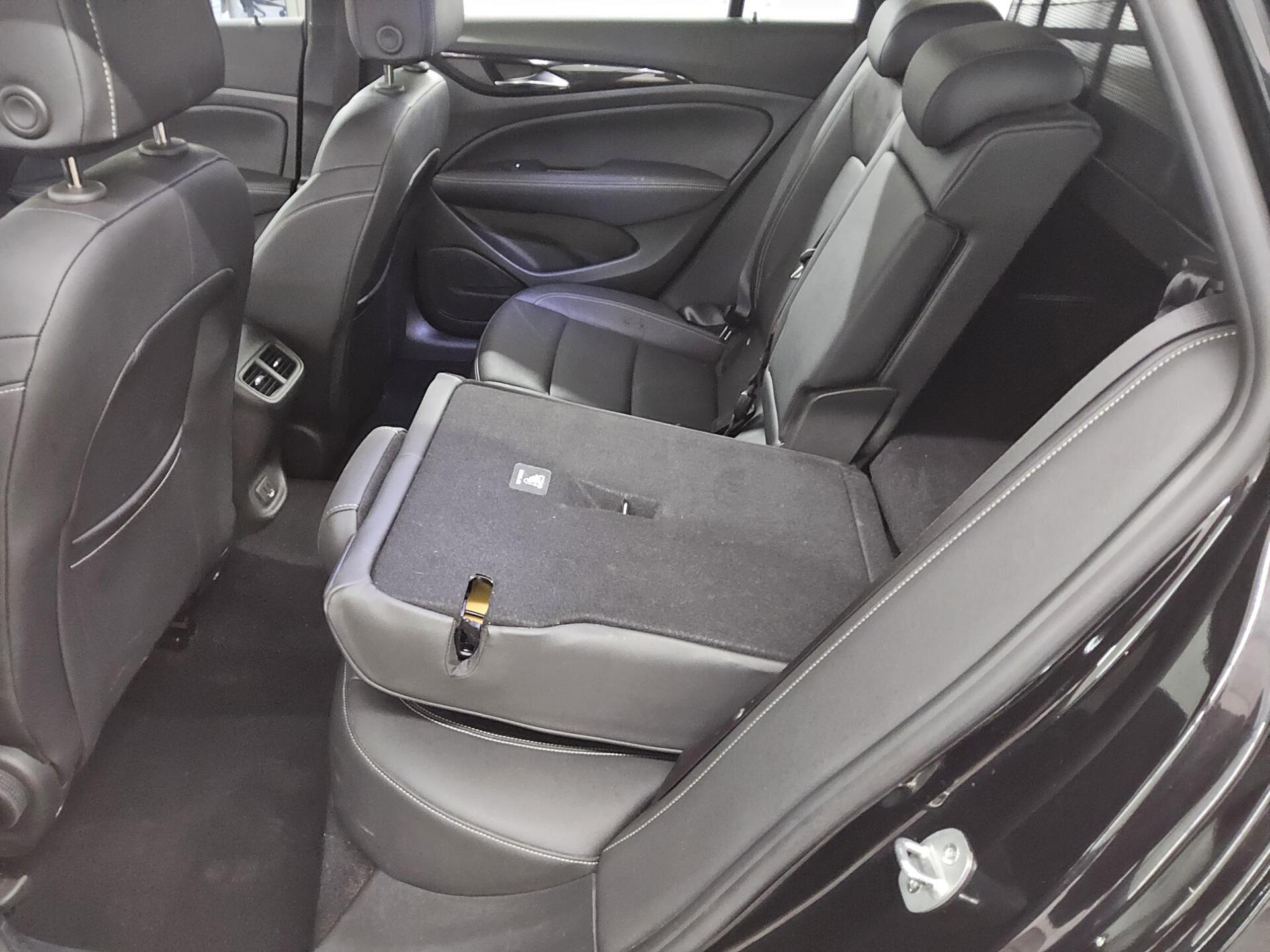 Opel Insignia ST 1.5 D Elegance Leder Navi LED AHK 12