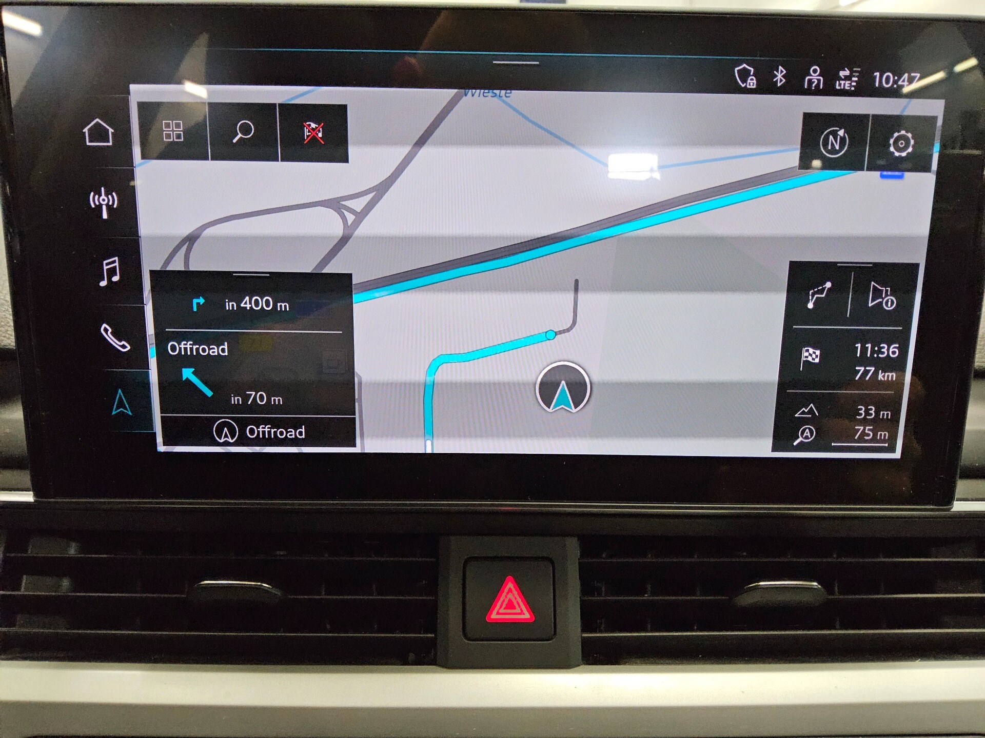 Audi A4 Avant 40 TDI Qu. Navi LED RFK Pano 7