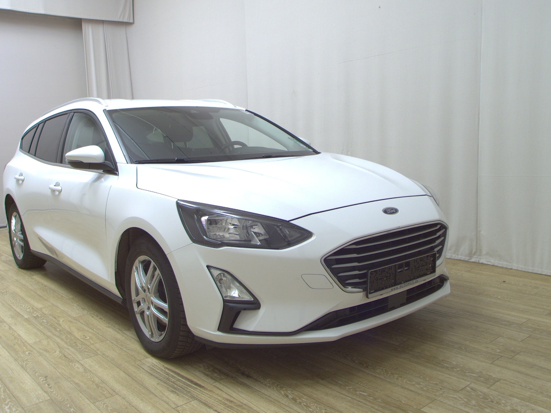 Ford Focus Turnier 1.5 EB Cool&Connect Navi LED Shz 3