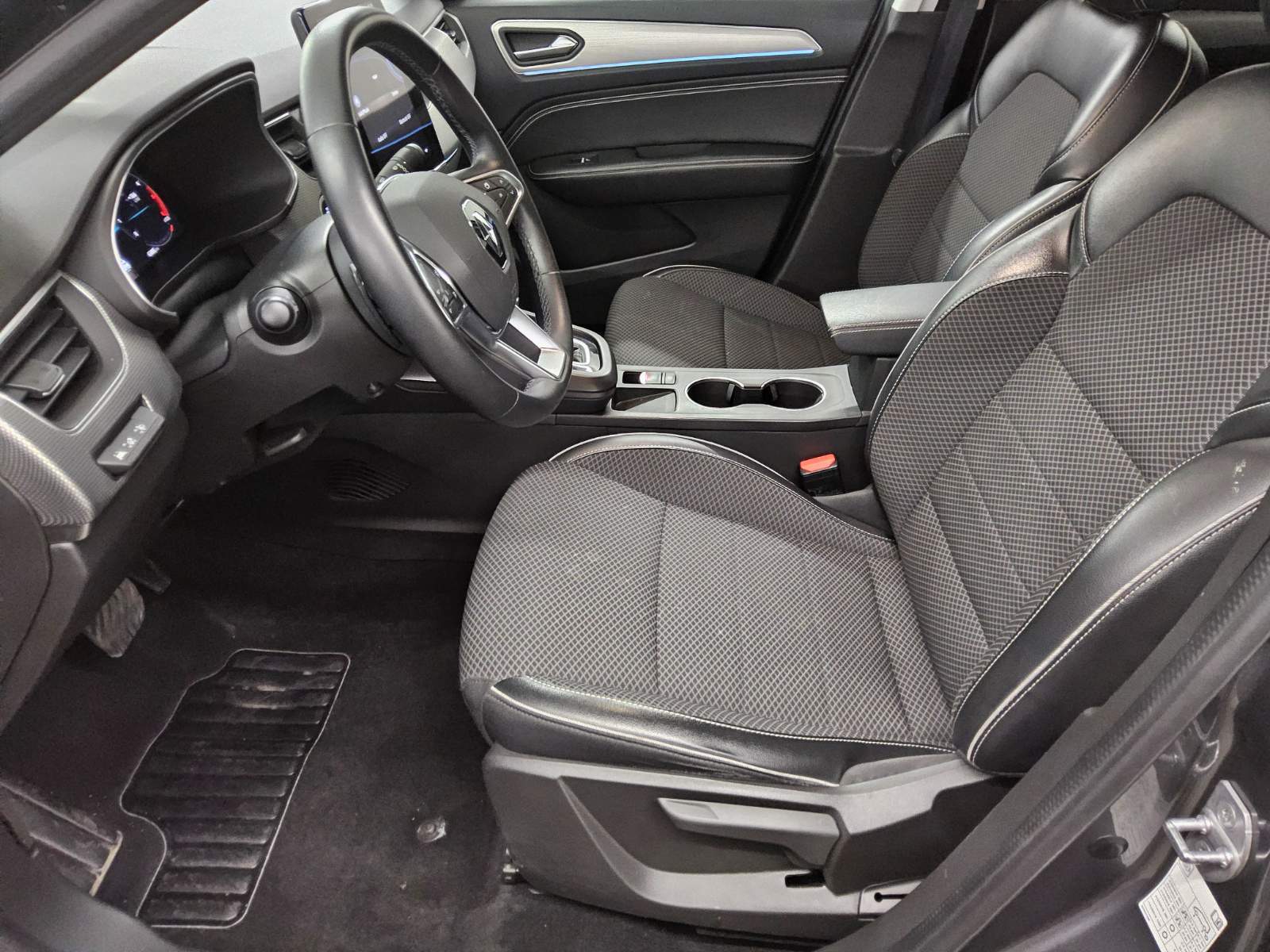 Renault Arkana 1.3 TCe Techno Navi LED T-Leder RFK ACC 5