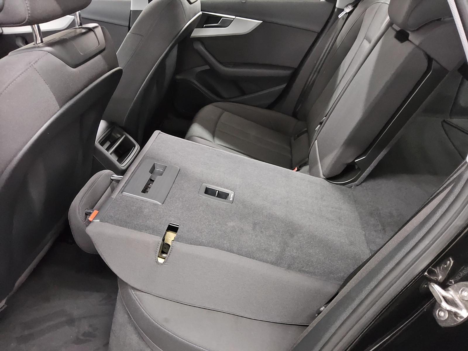 Audi A4 Avant 35 TDI Navi LED Kamera PDC 12