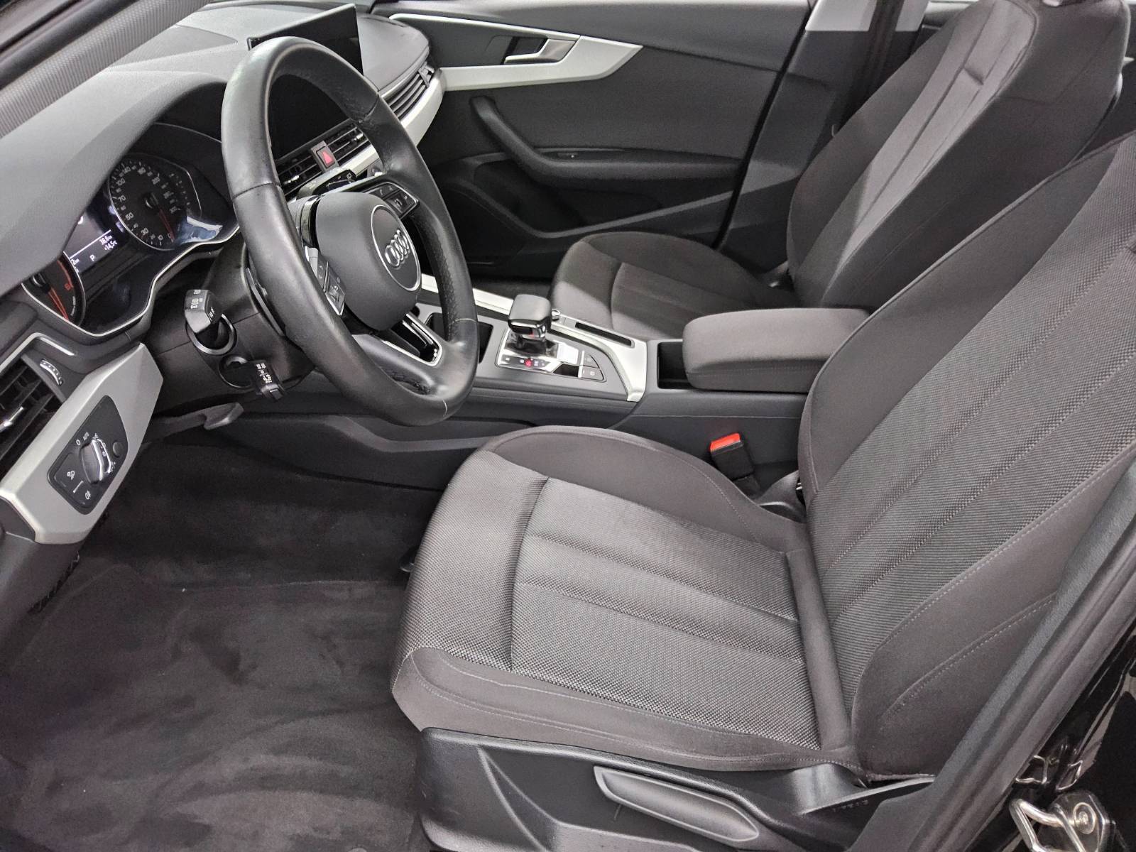 Audi A4 Avant 35 TDI Navi LED Kamera PDC 8