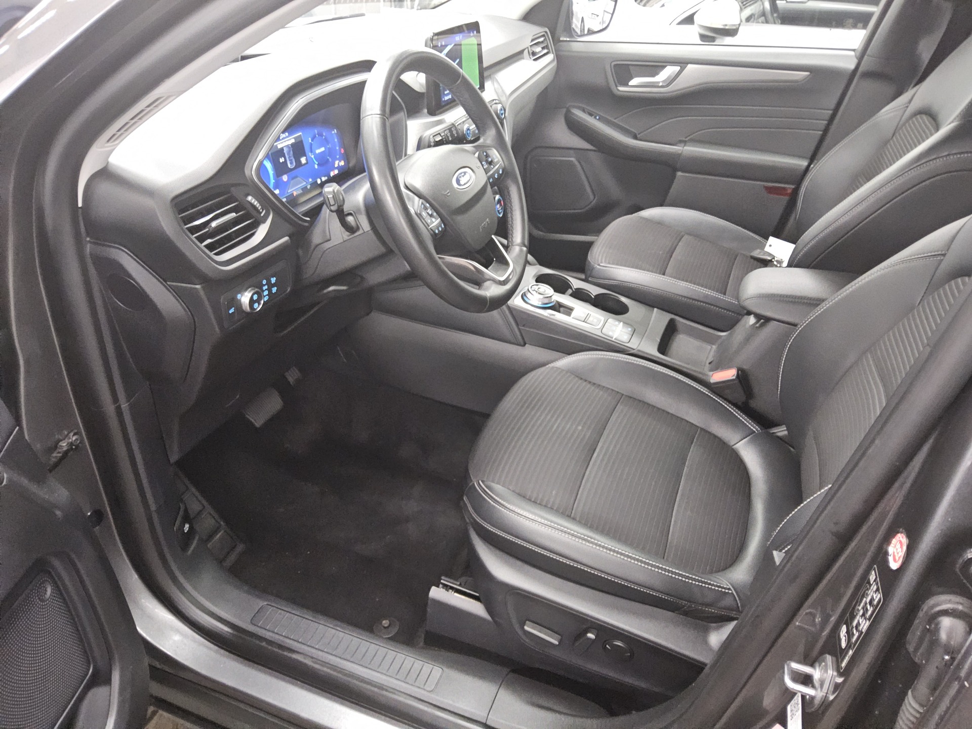 Ford Kuga 2.0 EB Titanium X T-Leder Navi LED HuD RFK 8