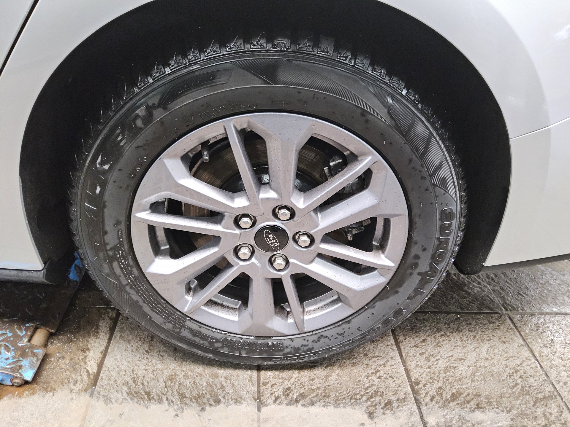 Ford Focus Turnier 1.5 EB Titanium X Navi LED RFK AHK 11