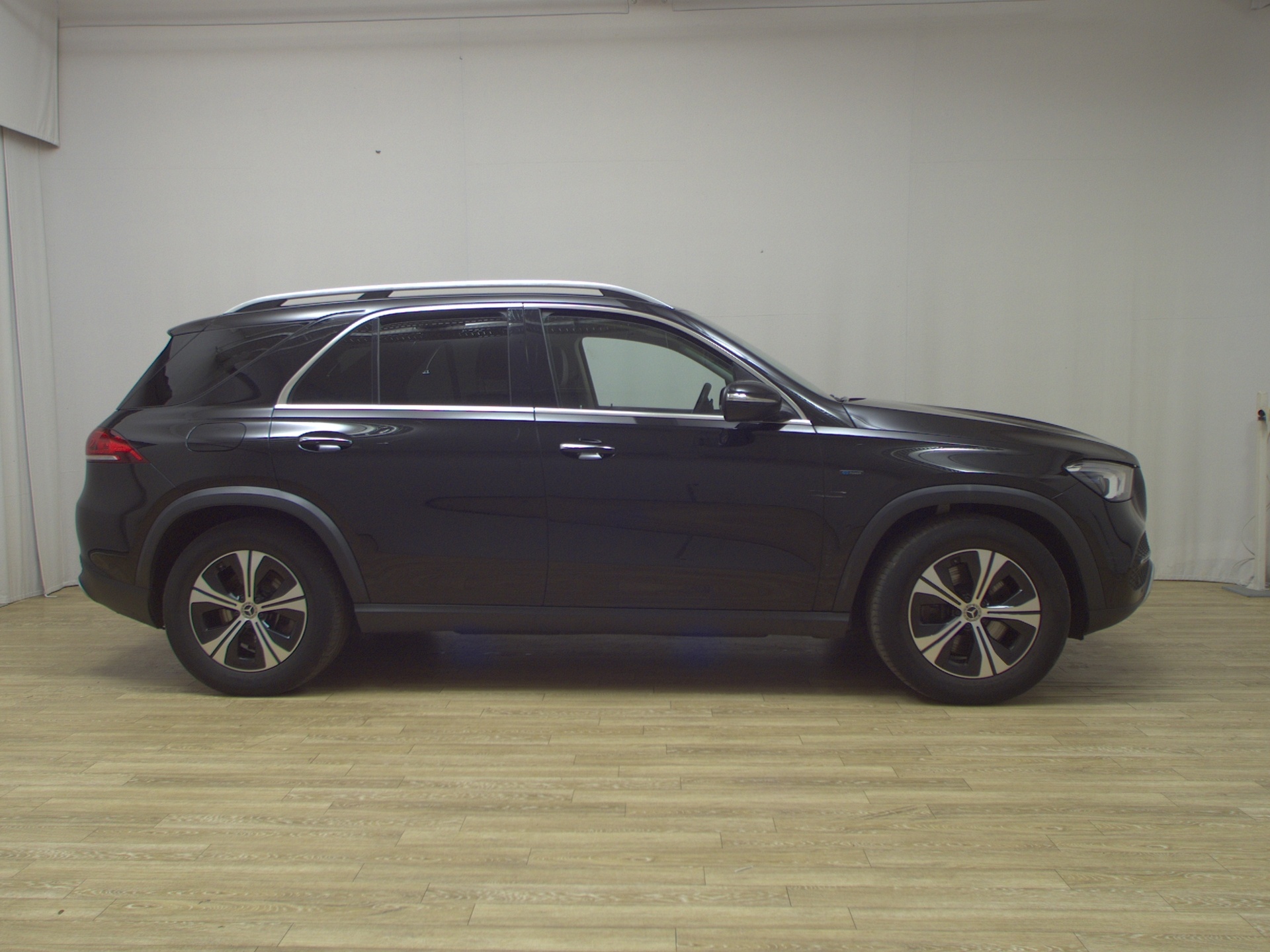 Mercedes-Benz GLE 350 de 4M Navi Multibeam Burmester MBUX AR