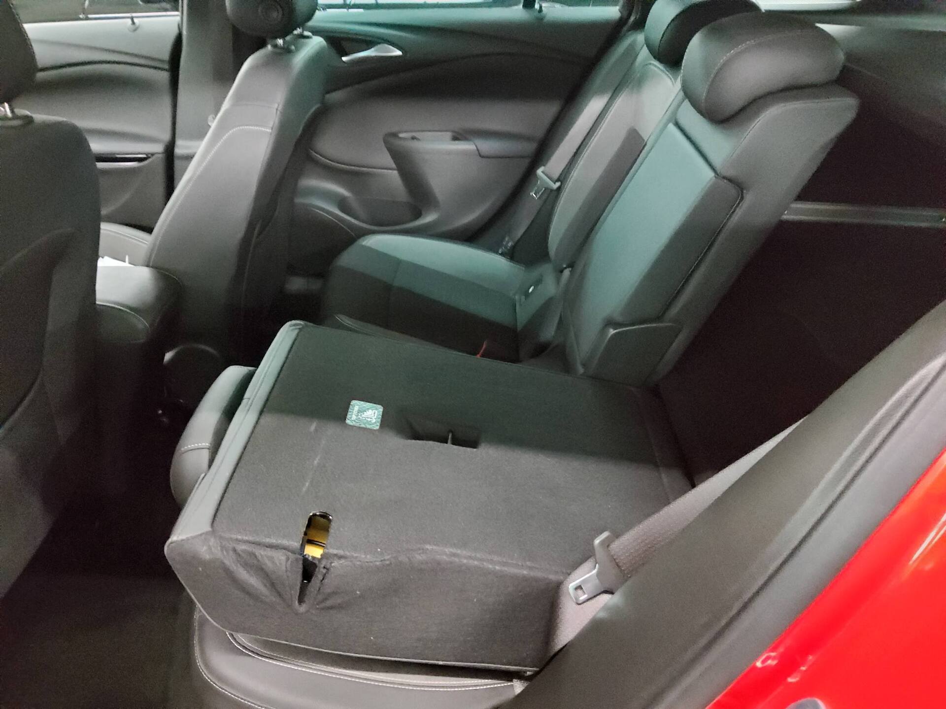 Opel Astra ST 1.2 Turbo Elegance Navi LED RfK PDC Shz 12