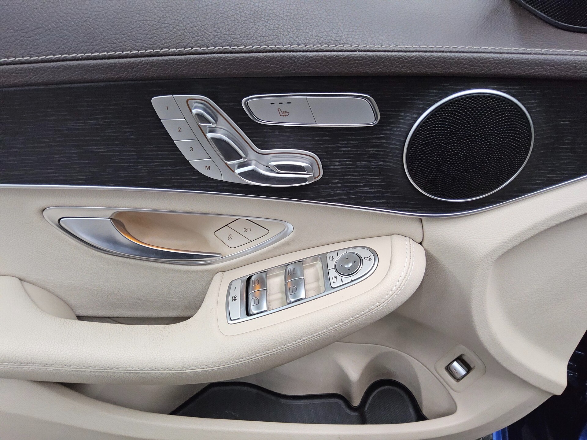 Mercedes-Benz C 300 T d AMG-Line Leder Navi LED Memory Shz 9