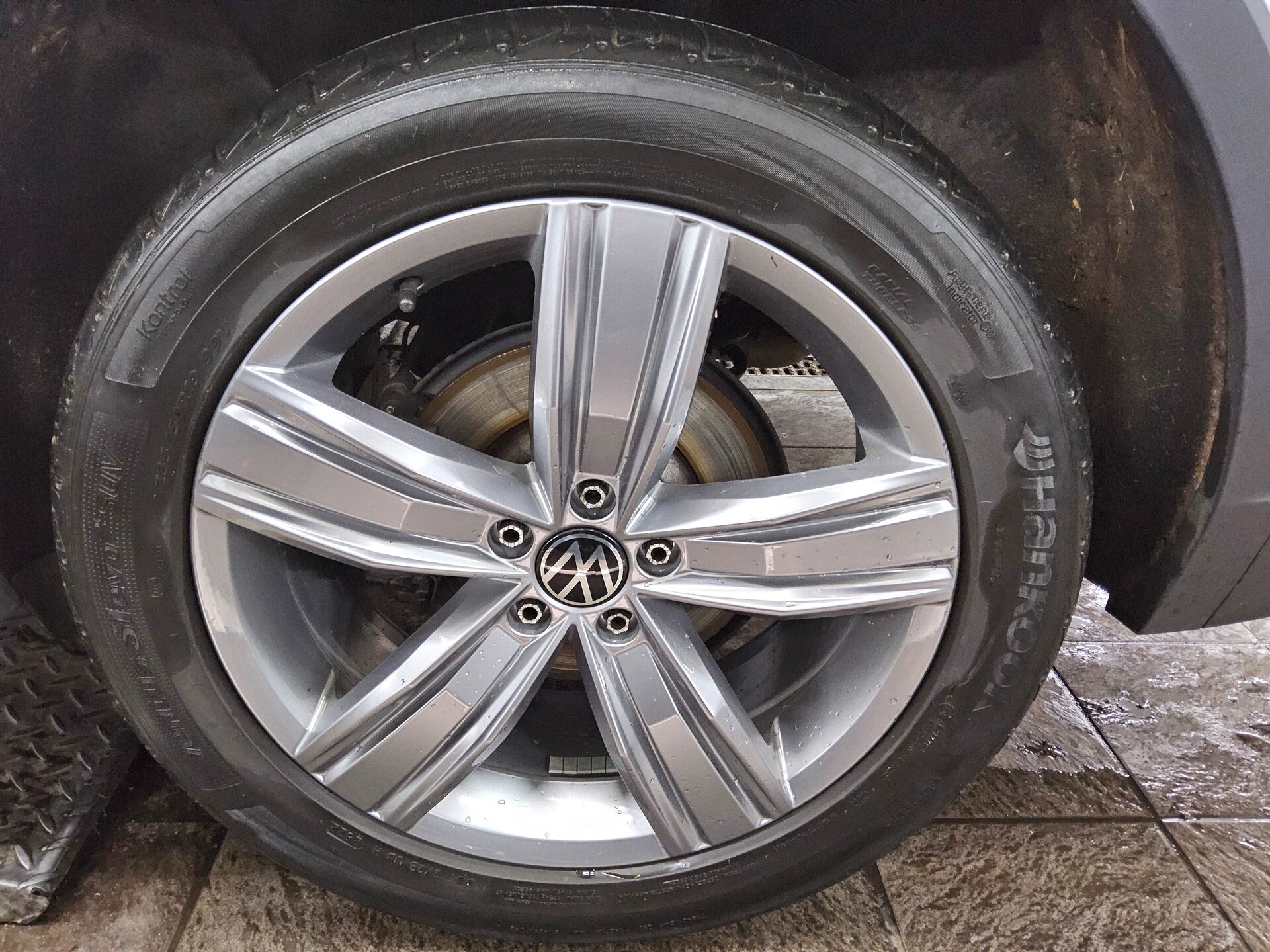 Volkswagen Tiguan Allspace 2.0 TDI 4M Elegance AID AHK StHz 11