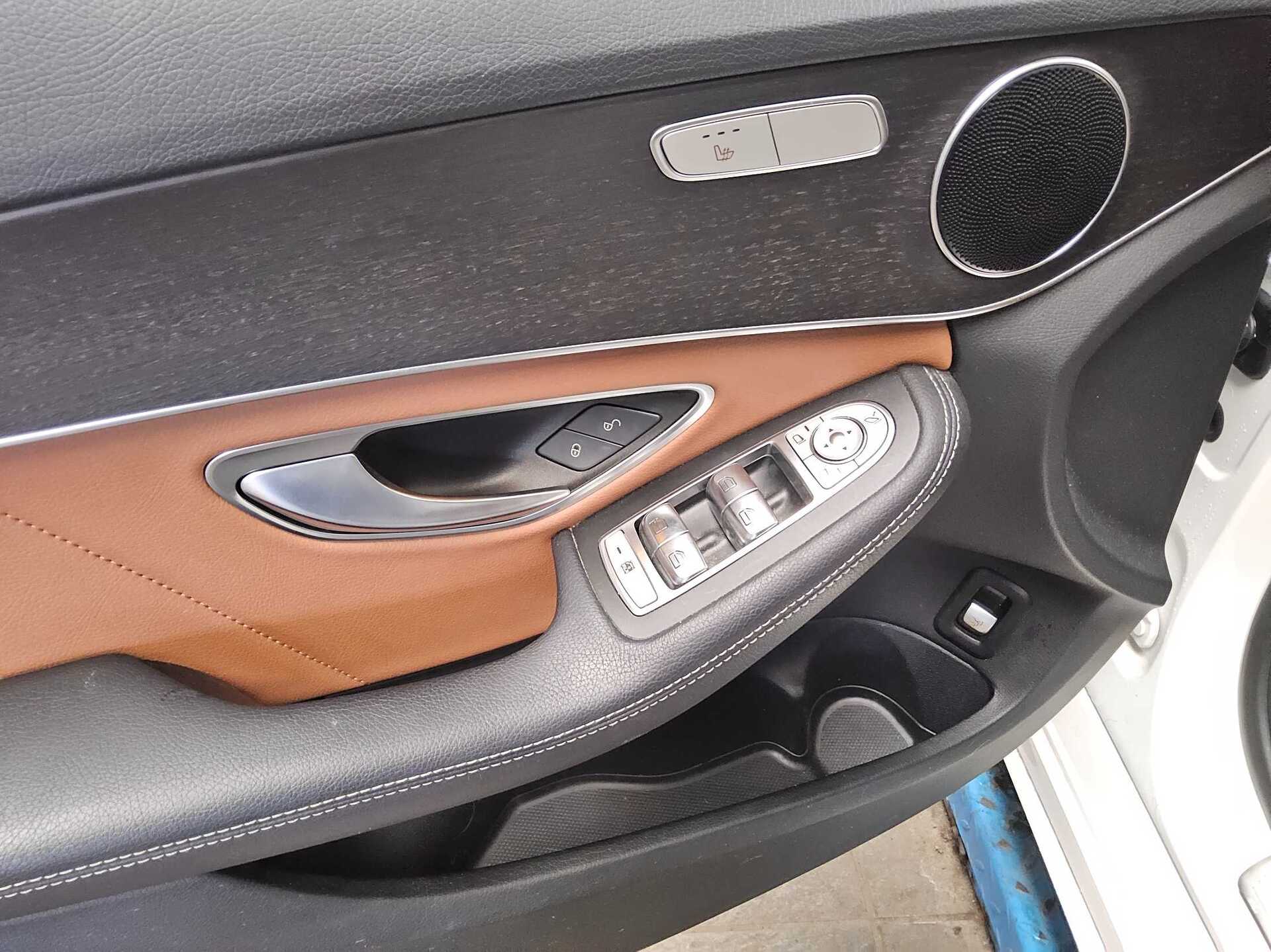 Mercedes-Benz C 200 d AMG-Line Navi Panorama LED Kamera 360° 9