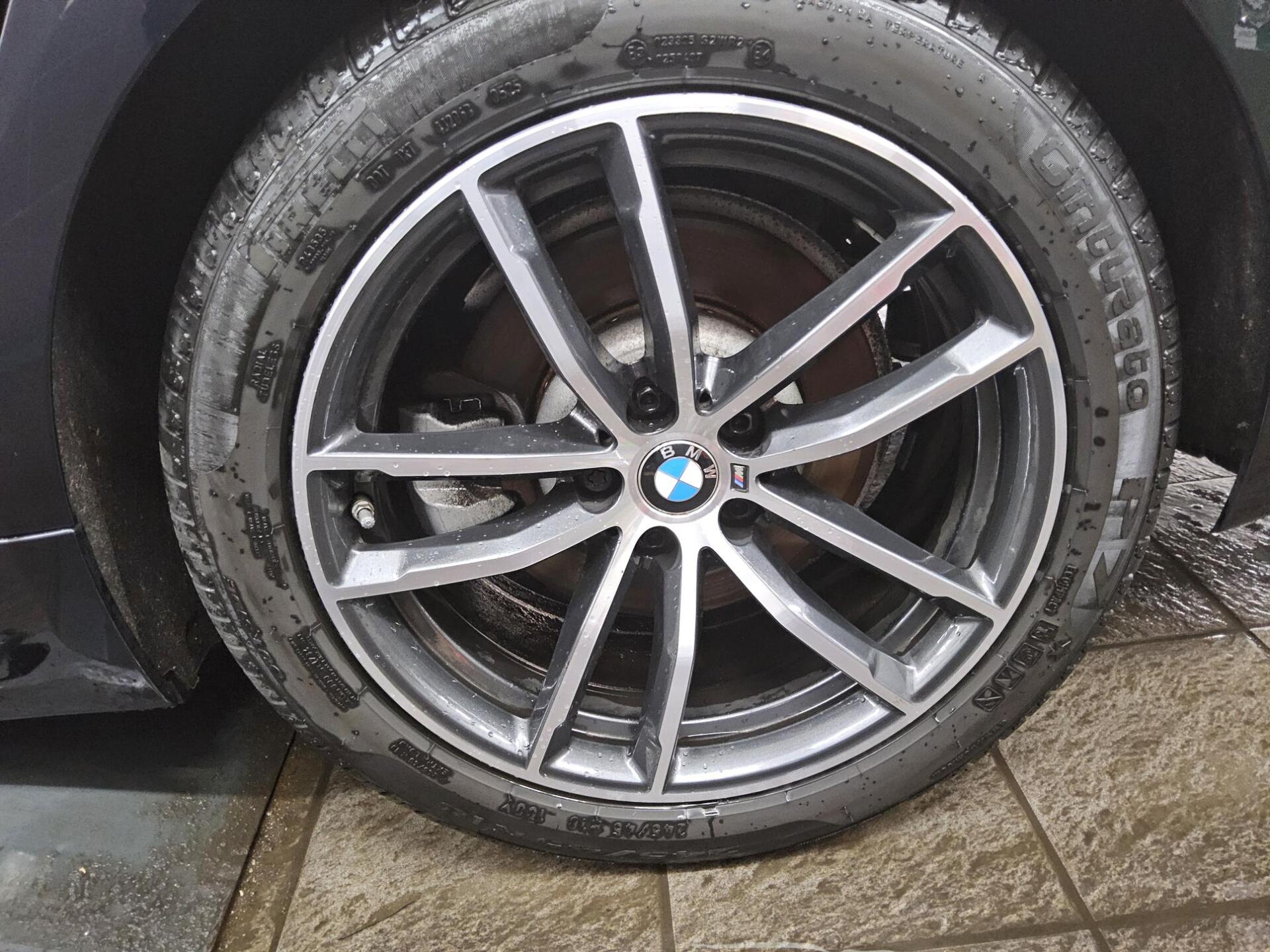 BMW 520dA Touring xDr M-Sport Navi LED LC-Pro RFK 11