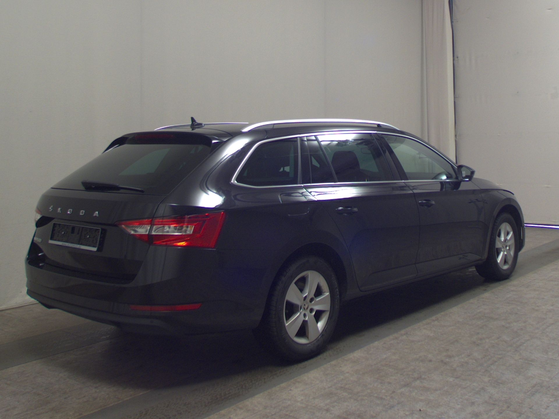 Skoda Superb Kombi 1.5 TSI Navi LED Virtual Shz 4