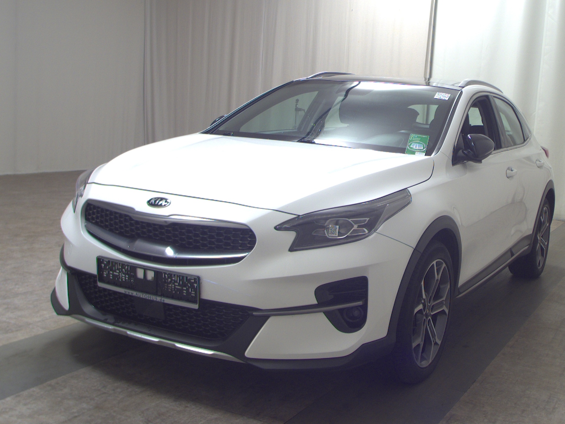 Kia X Ceed 1.6 CRDI Spirit Navi Panorama LED JBL 2