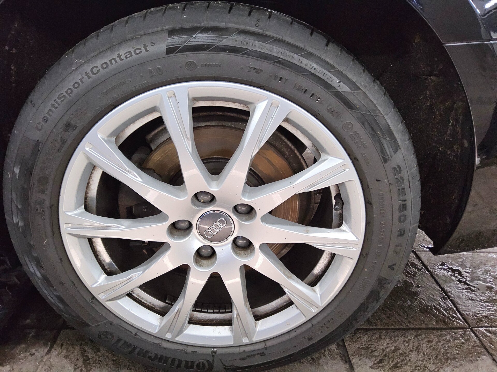 Audi A4 Avant 40 TDI Navi LED PDC 10