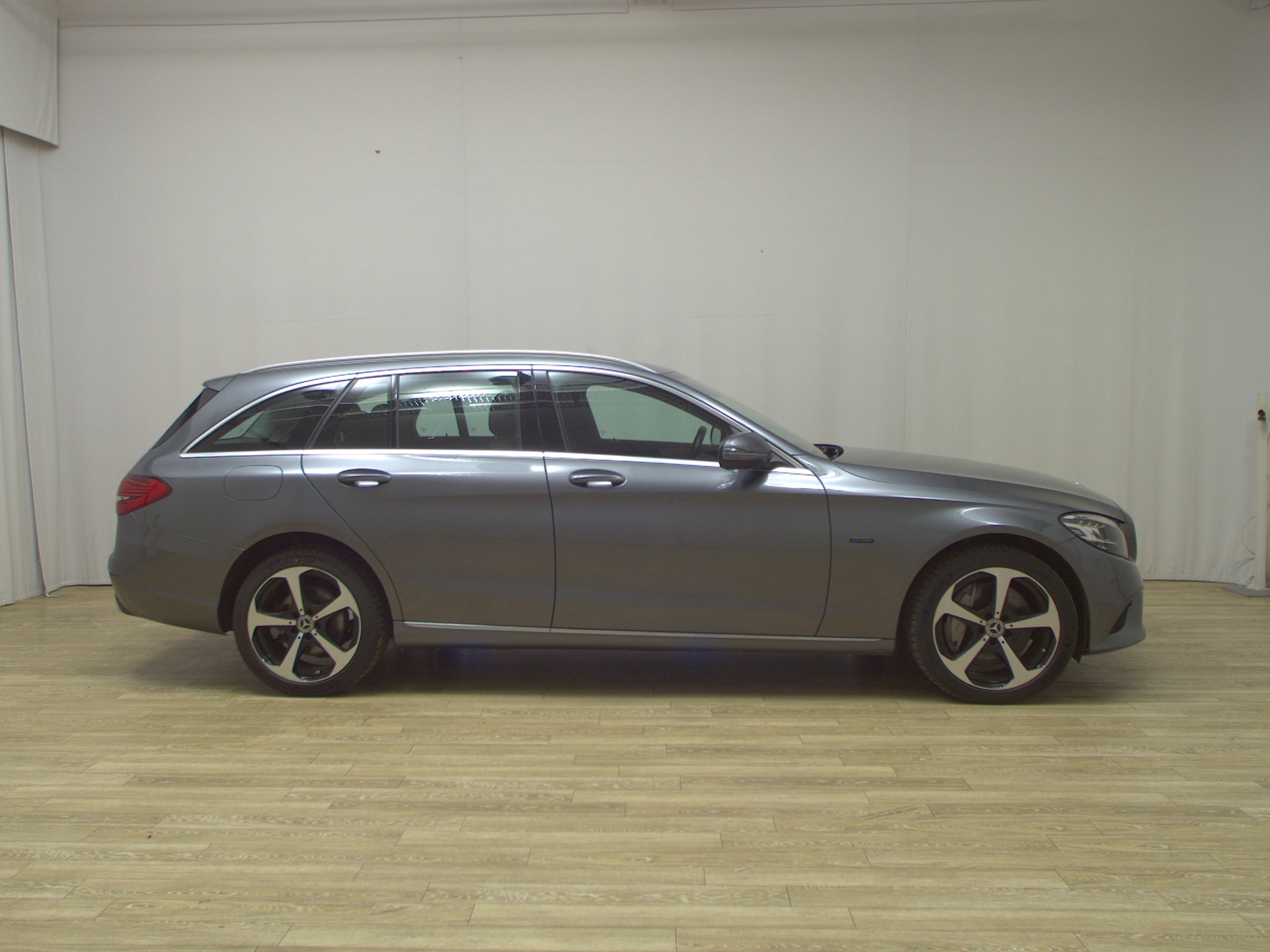 Mercedes-Benz C 300 T de Avantgarde Navi LED AHK PDC SHZ RfK