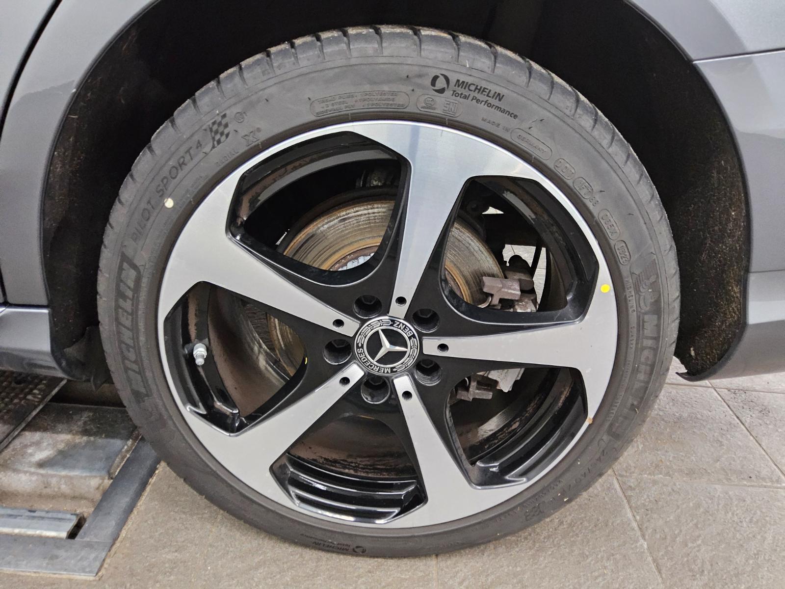 Mercedes-Benz C 300 T de Avantgarde Navi LED AHK PDC SHZ RfK 10