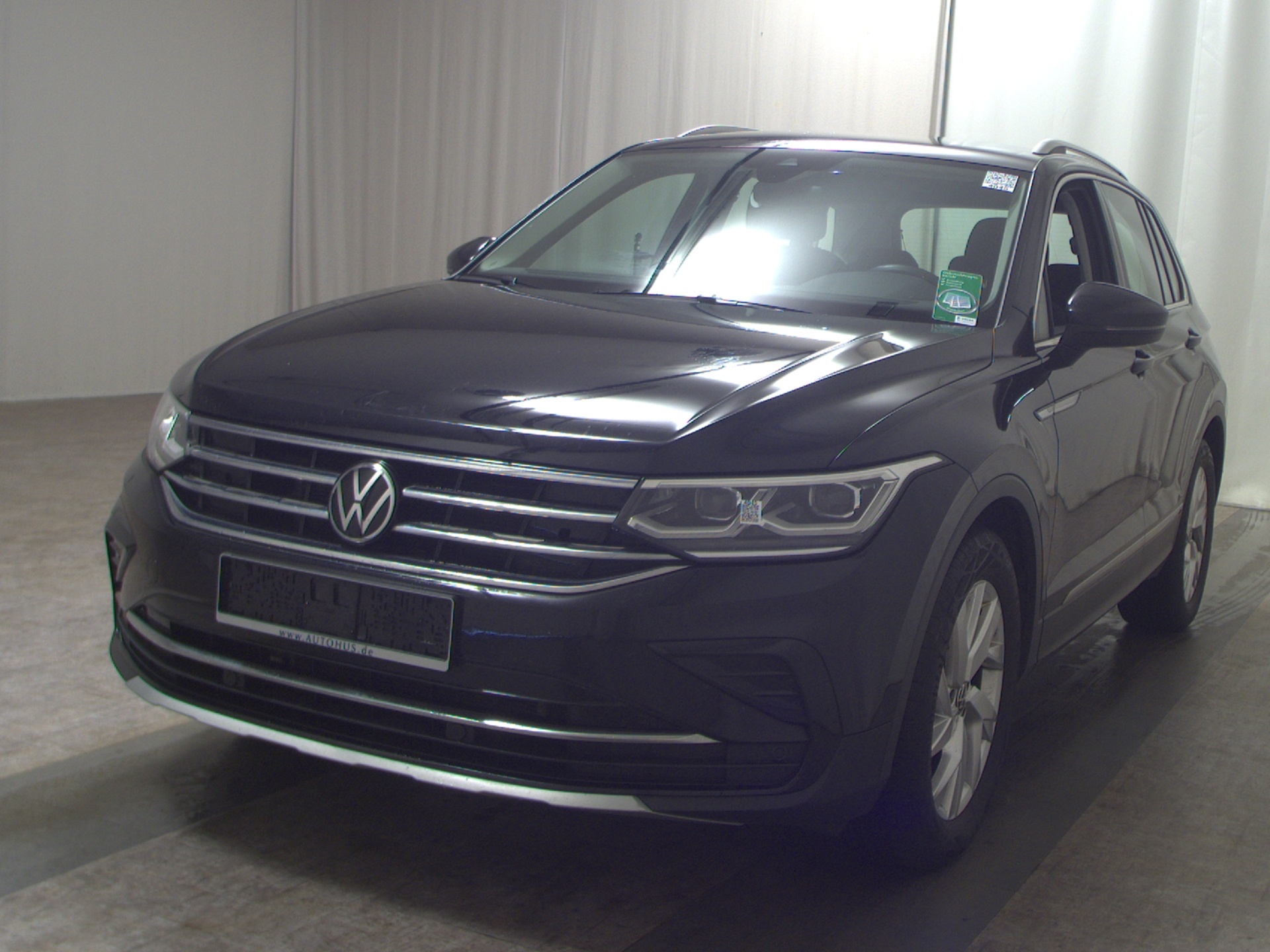 Volkswagen Tiguan 2.0 TDI Elegance Navi LED AID RFK 2