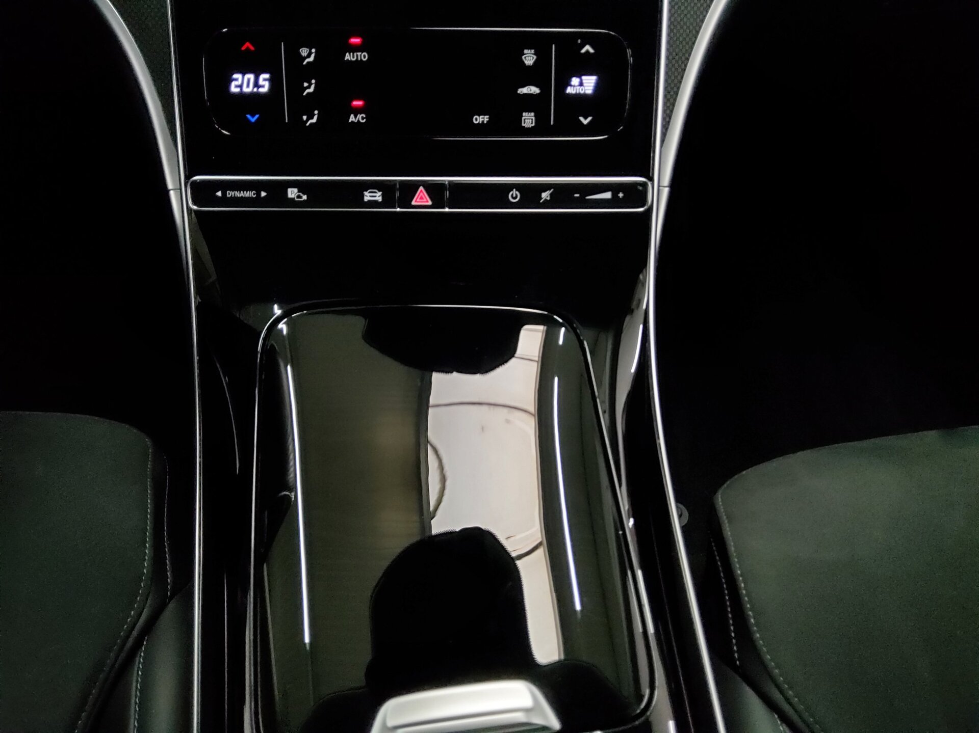 Mercedes-Benz C 200 T d AMG-Line Digital Light Navi RFK 6