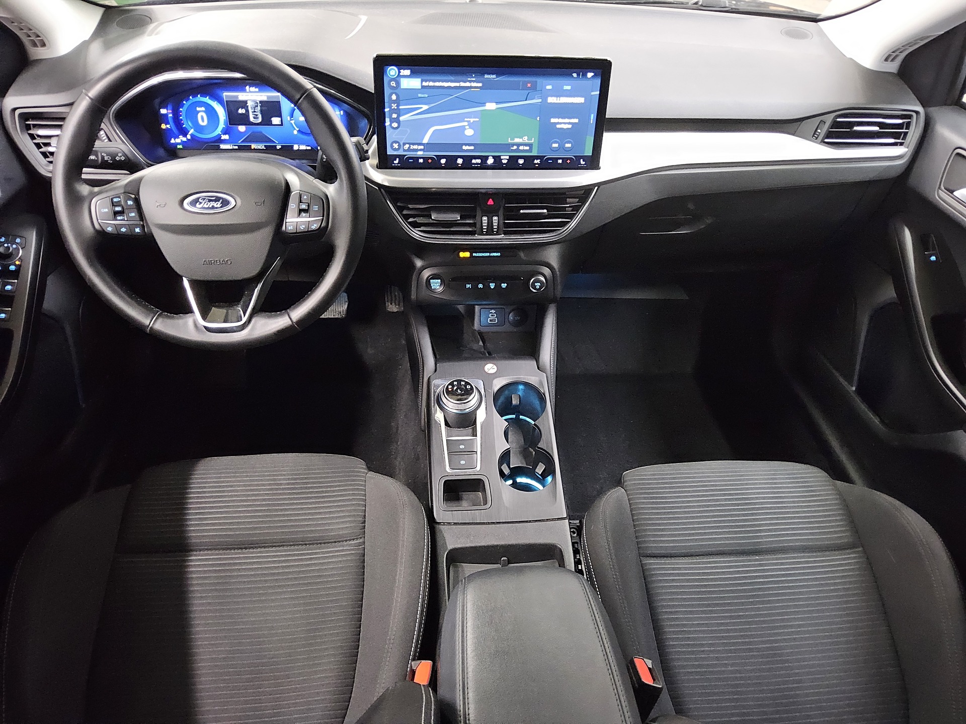 Ford Focus Turnier 1.5 EB Titanium X Navi LED RFK DC 5