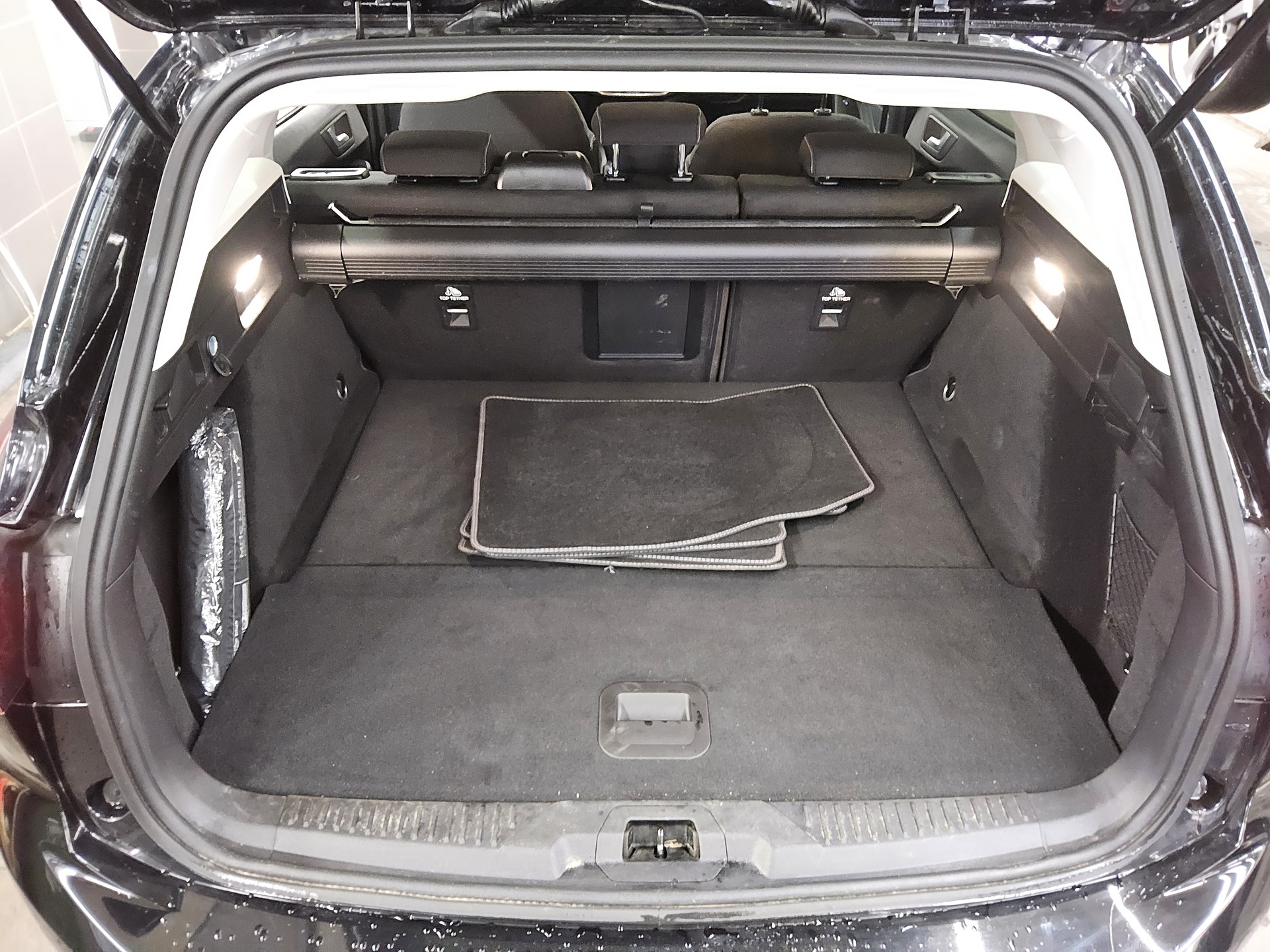 Ford Focus Turnier 1.5 EB Titanium X Navi LED RFK DC 12