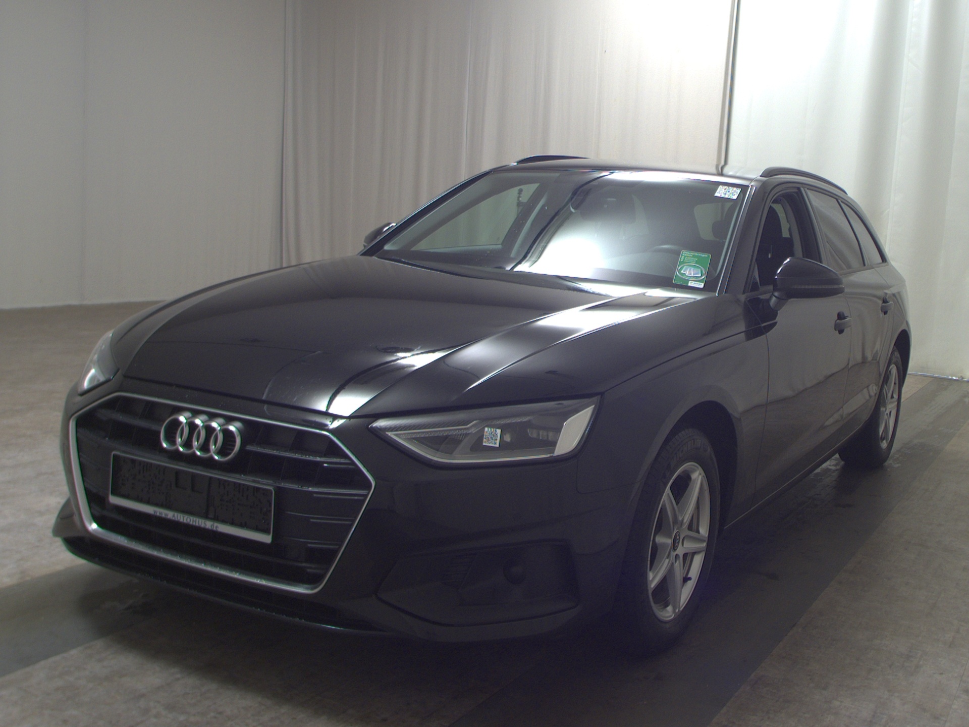 Audi A4 Avant 30 TDI Navi LED PDC Klima 2