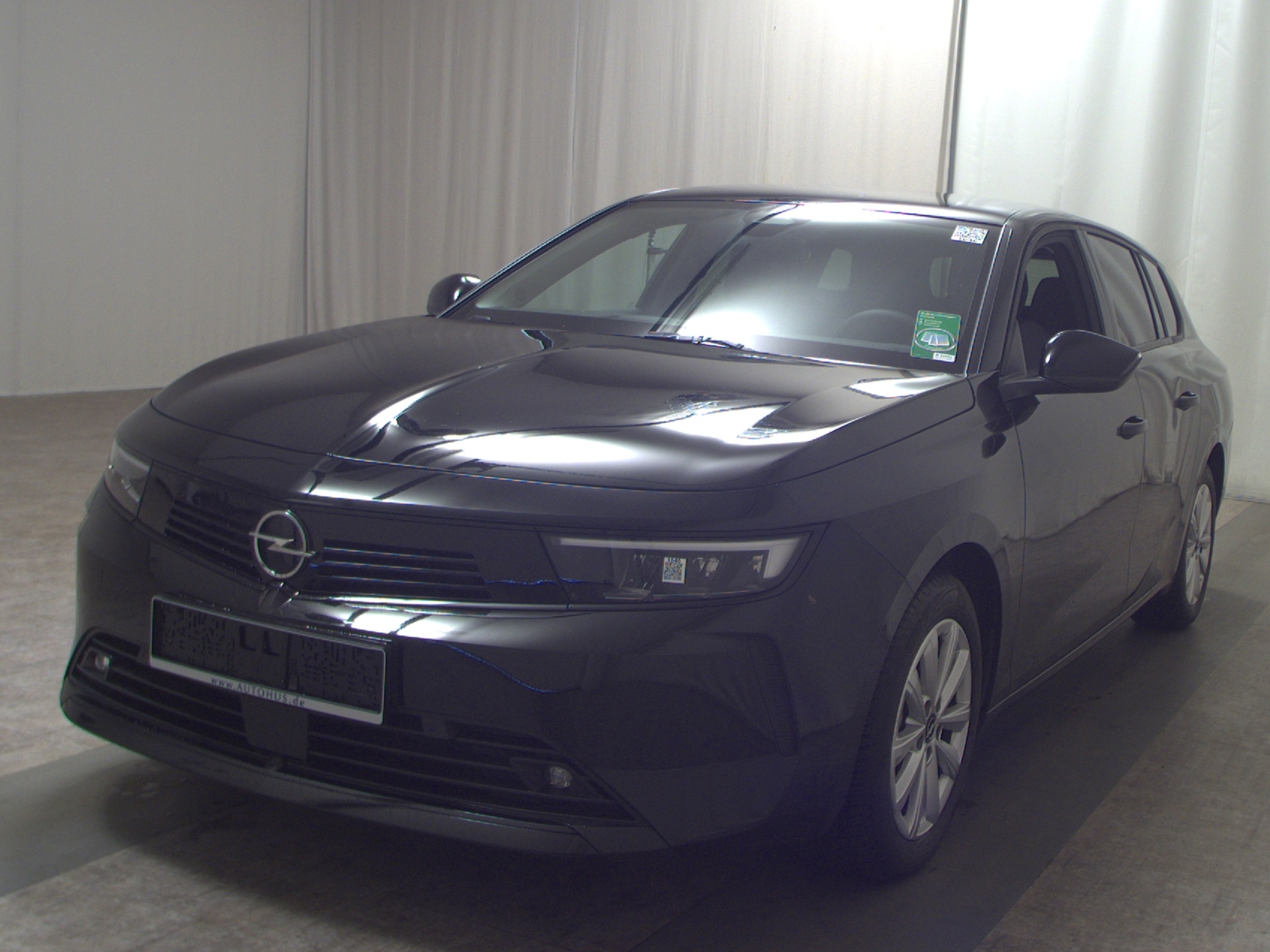Opel Astra ST 1.2 Turbo Business Ed. DC SHZ LED 2