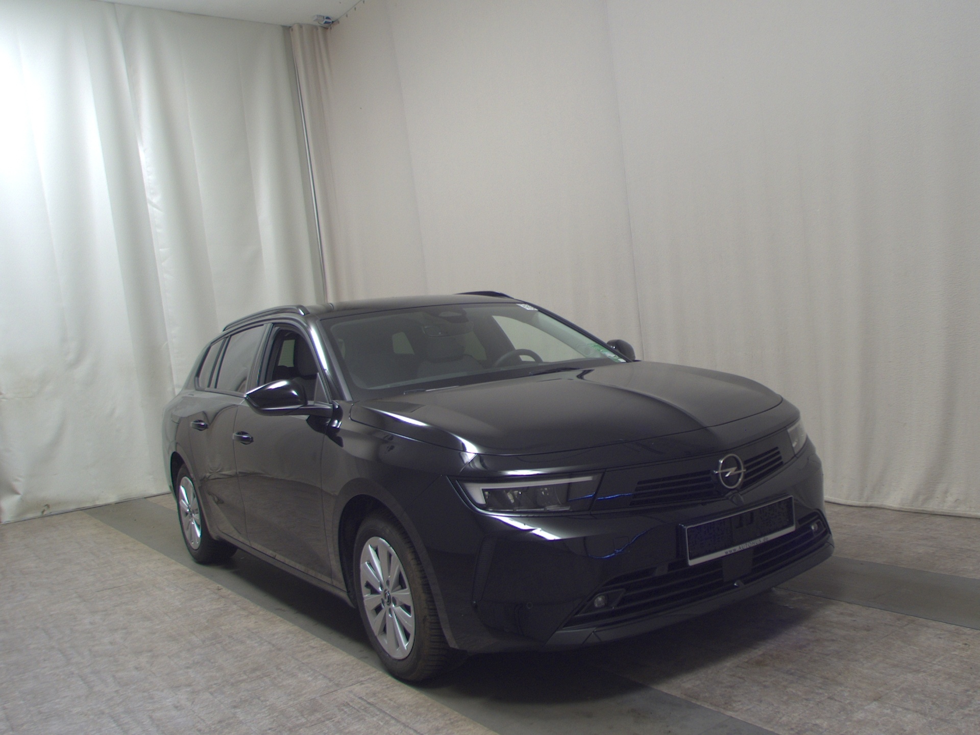 Opel Astra ST 1.2 Turbo Business Elegance Nav LED RFK 3