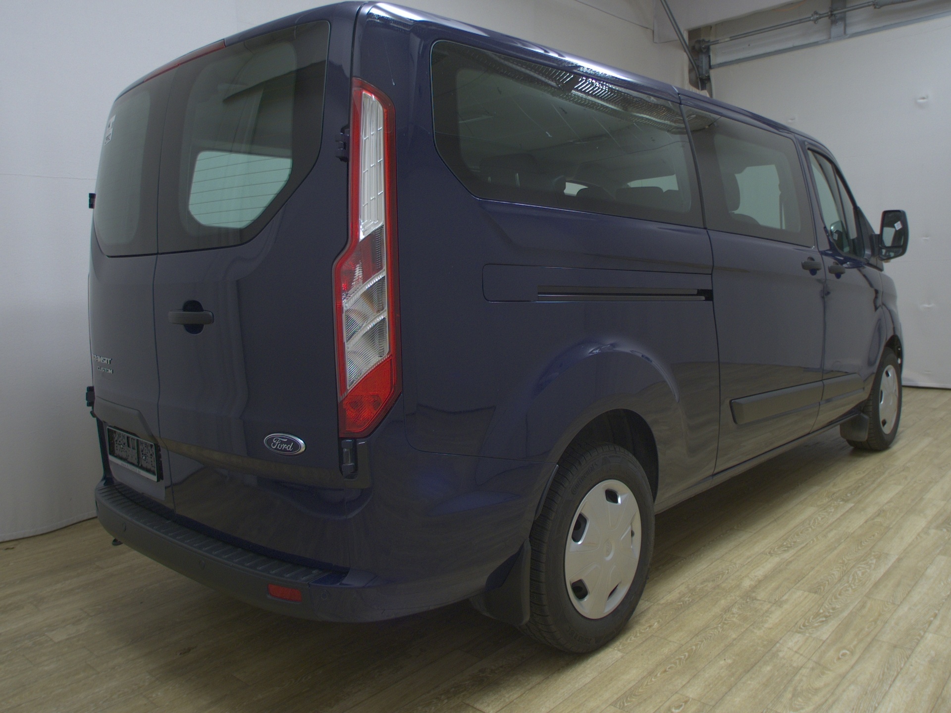 Ford Transit Custom 2.0 EB Trend L2 8-Sitze Navi PDC 4