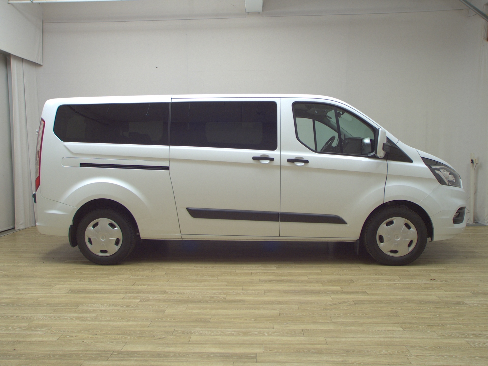 Ford Transit Custom 2.0 TDCi Trend L2 Navi PDC Klima