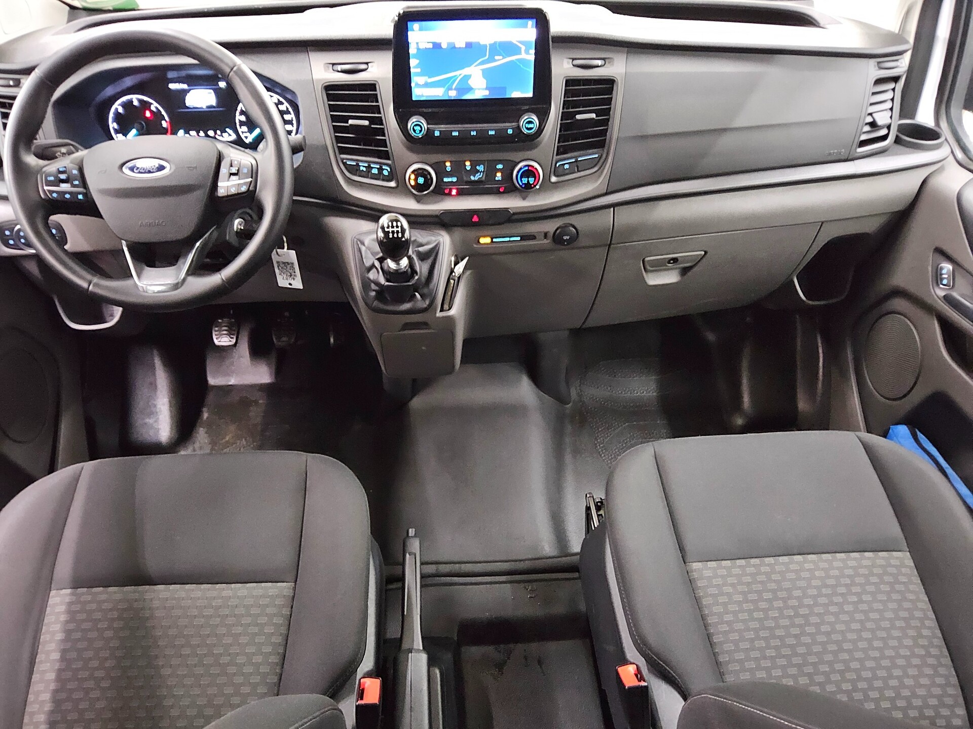 Ford Transit Custom 2.0 EB Trend L2 8-Sitze Navi 5