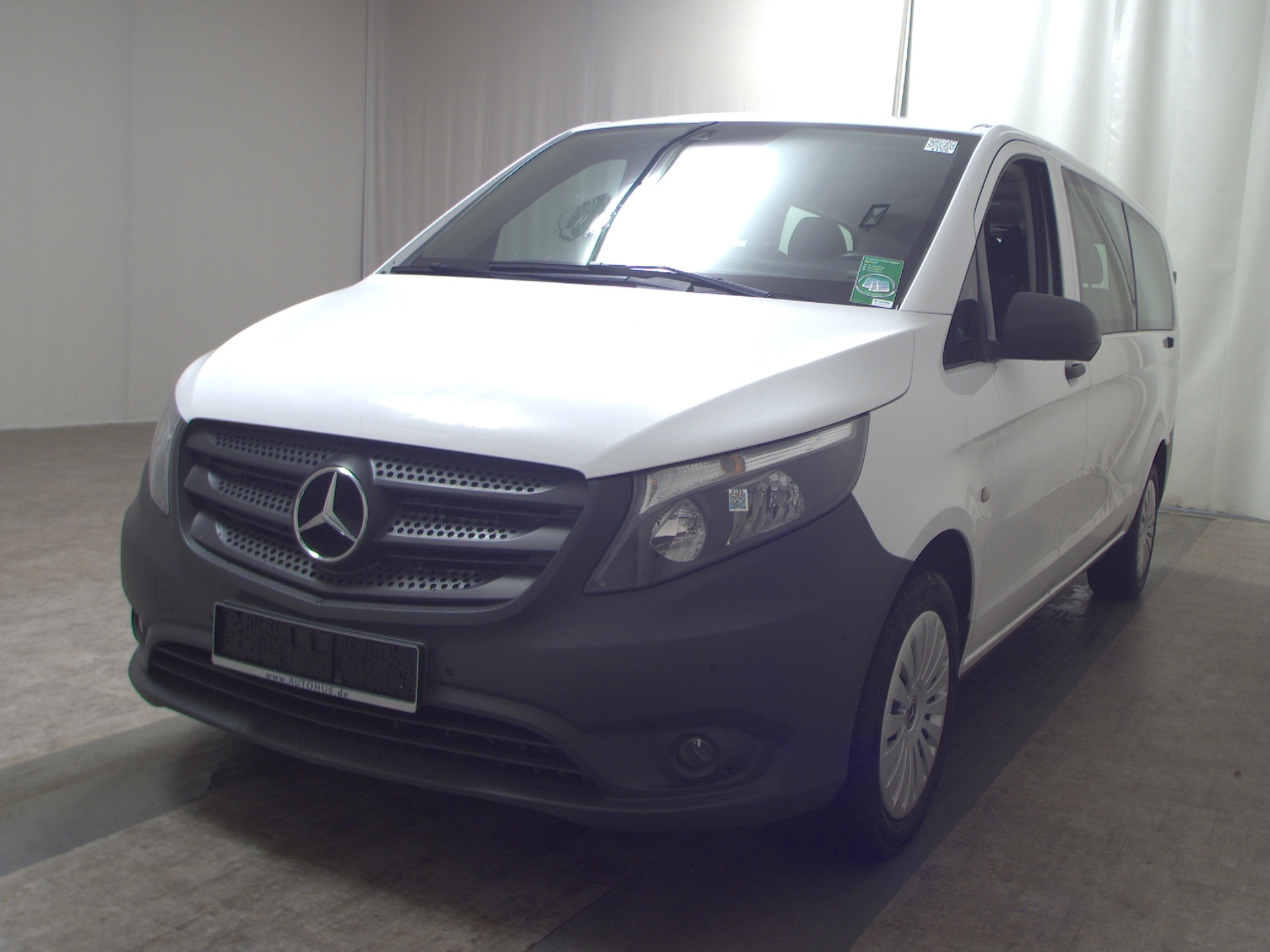 Mercedes-Benz Vito CDI Tourer Pro Extralang 8-Sitze Navi RFK 2