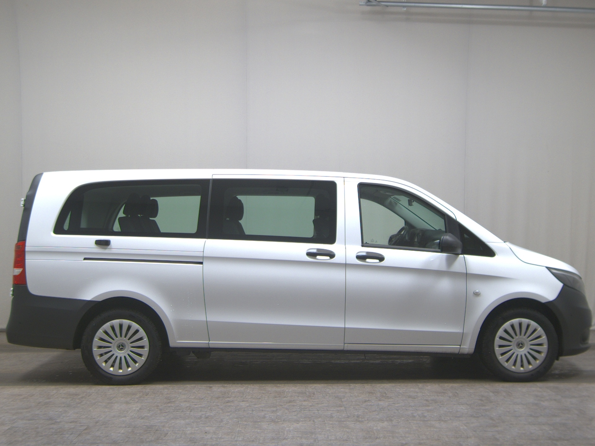 Mercedes-Benz Vito CDI Tourer Pro extralang 8-Sitze Navi RFK