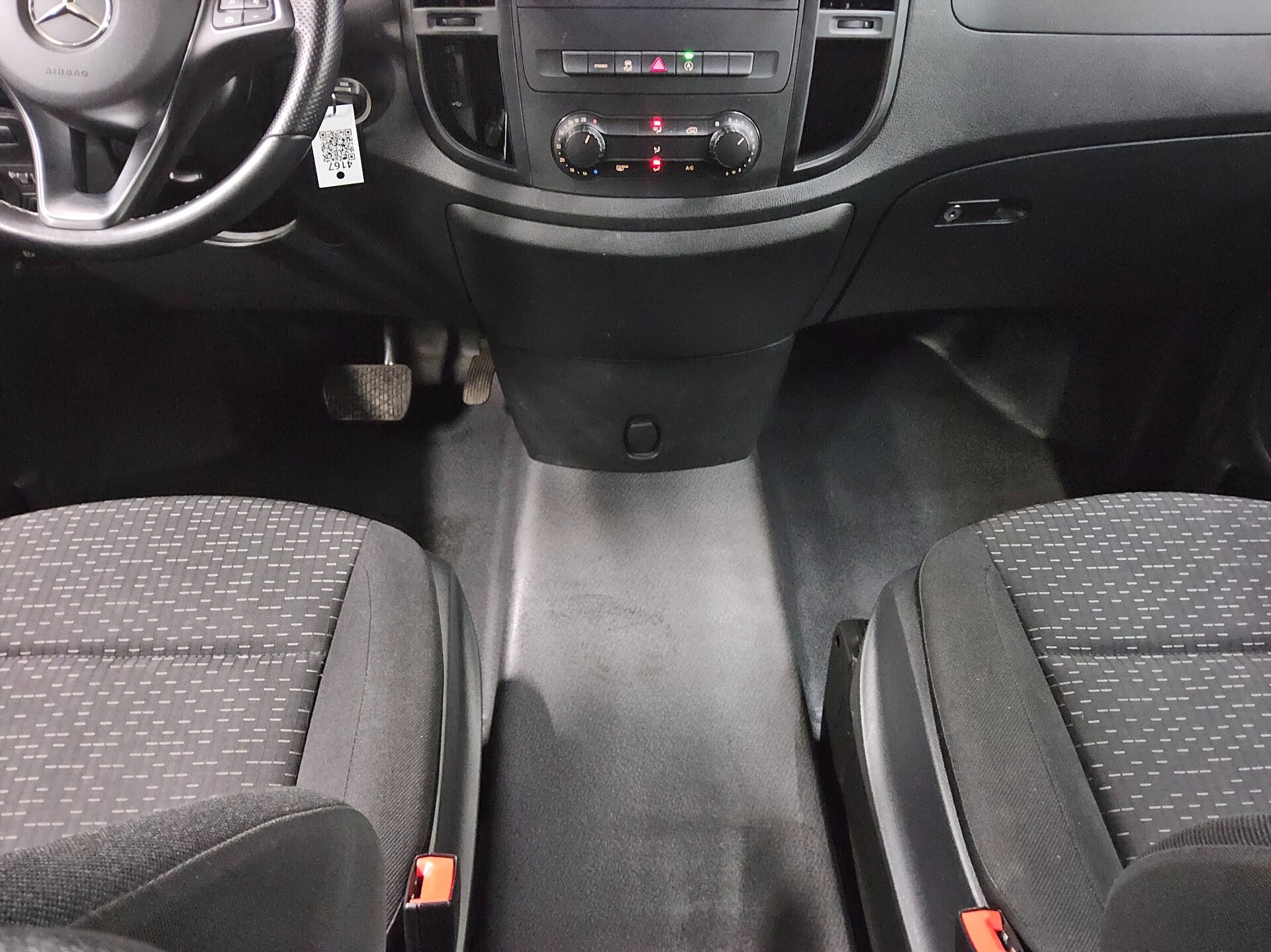 Mercedes-Benz Vito Lang CDI Tourer Pro 8-Sitze Navi RFK 6