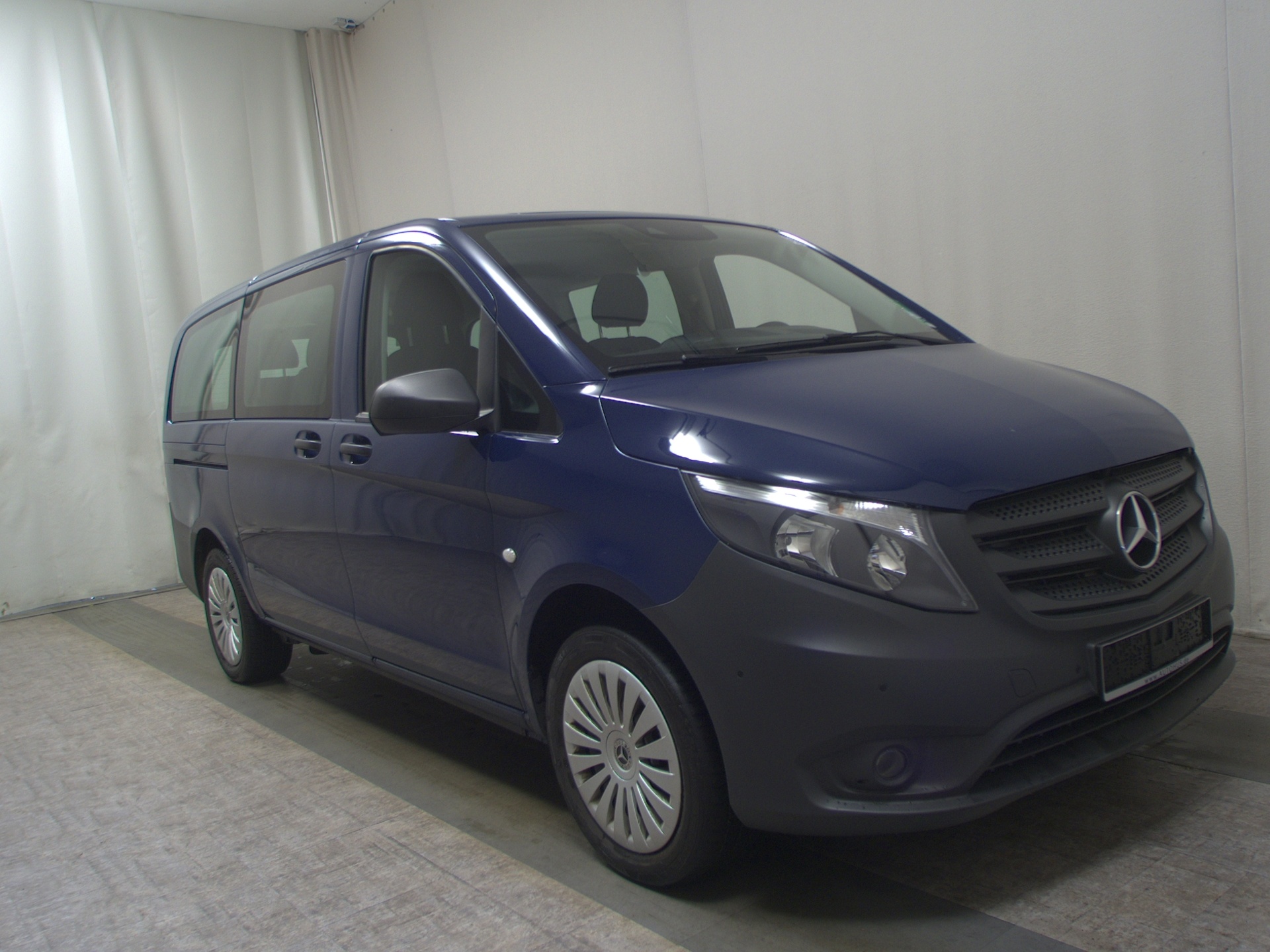 Mercedes-Benz Vito Lang CDI Tourer Pro 8-Sitze Navi RFK 3