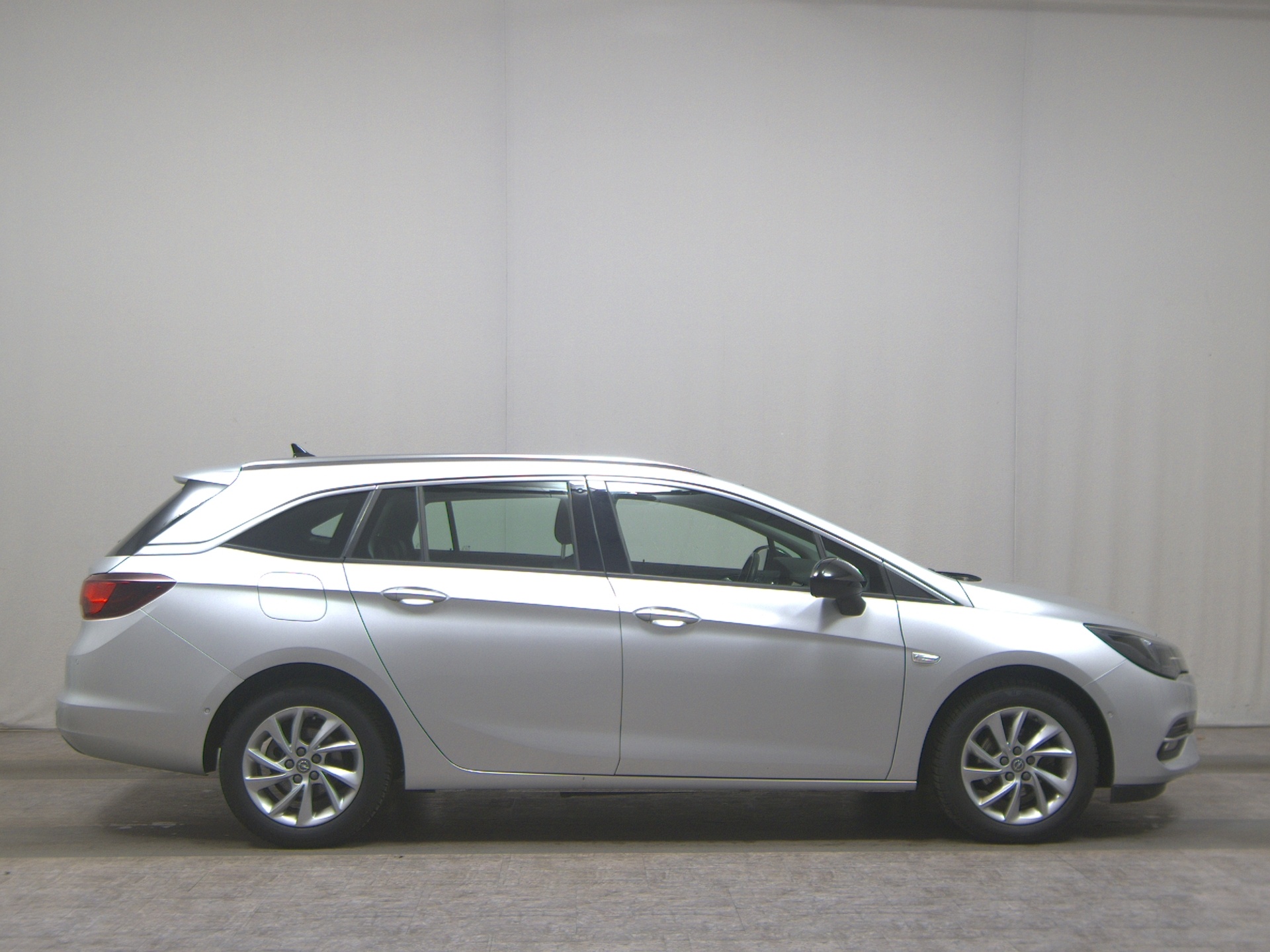 Opel Astra ST 1.2 Turbo Elegance T-Leder Navi LED