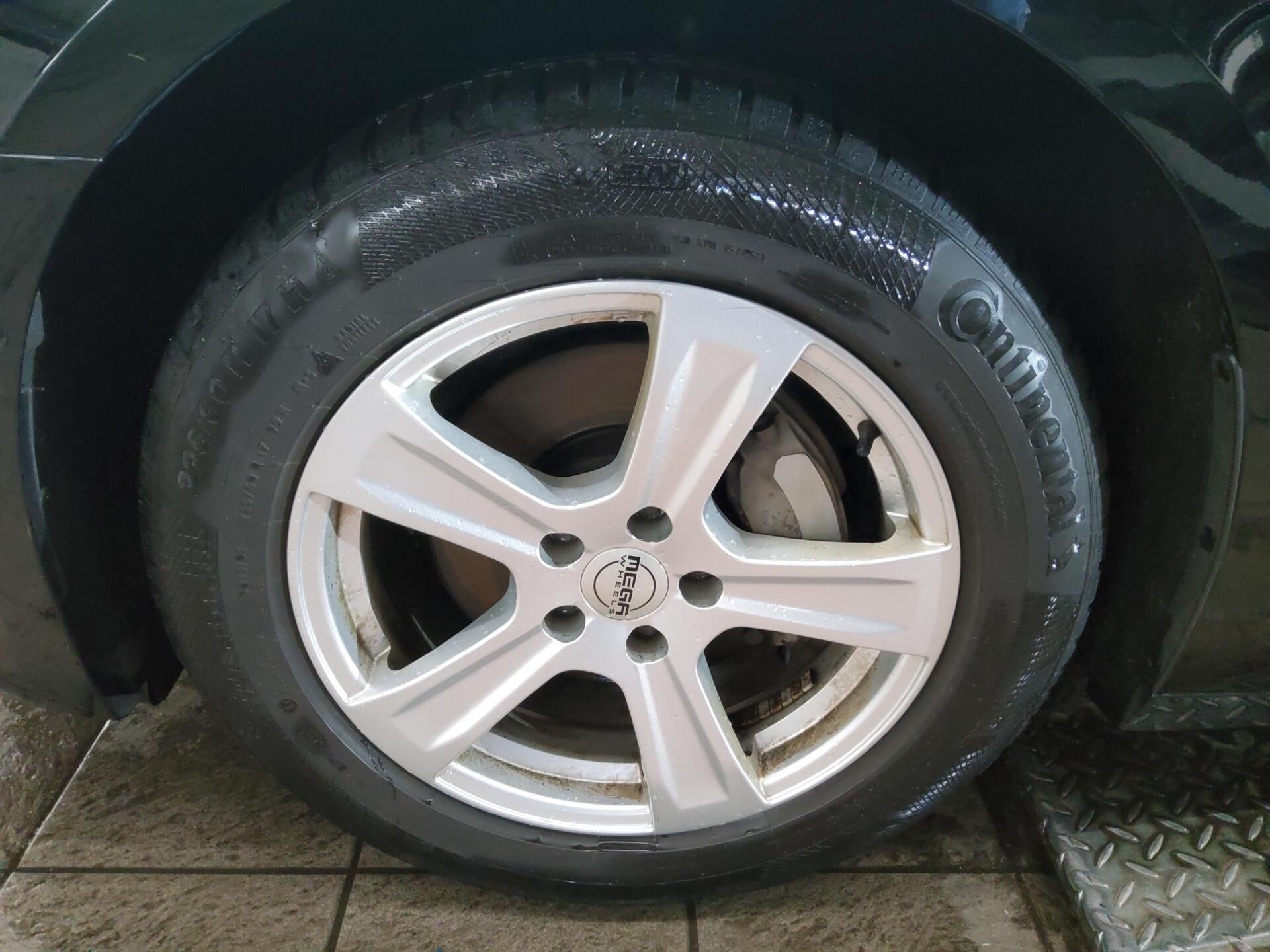 Audi A6 40 TDI sport Navi LED AHK Kamera Shz PDC 10