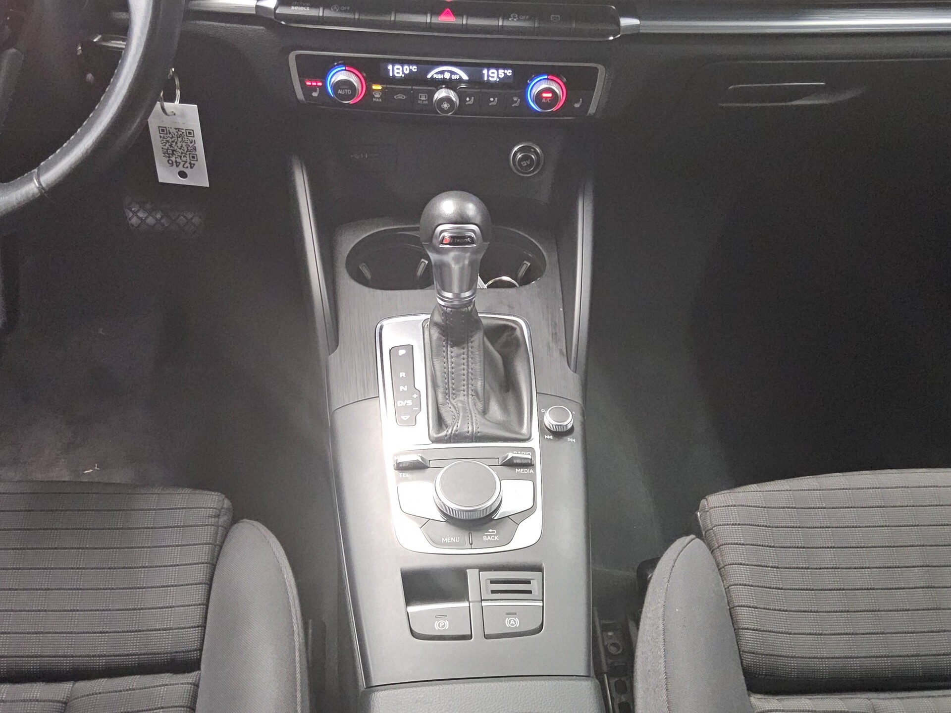 Audi A3 Sportback 35 TDI S-Line Ext. Navi LED ACC 6