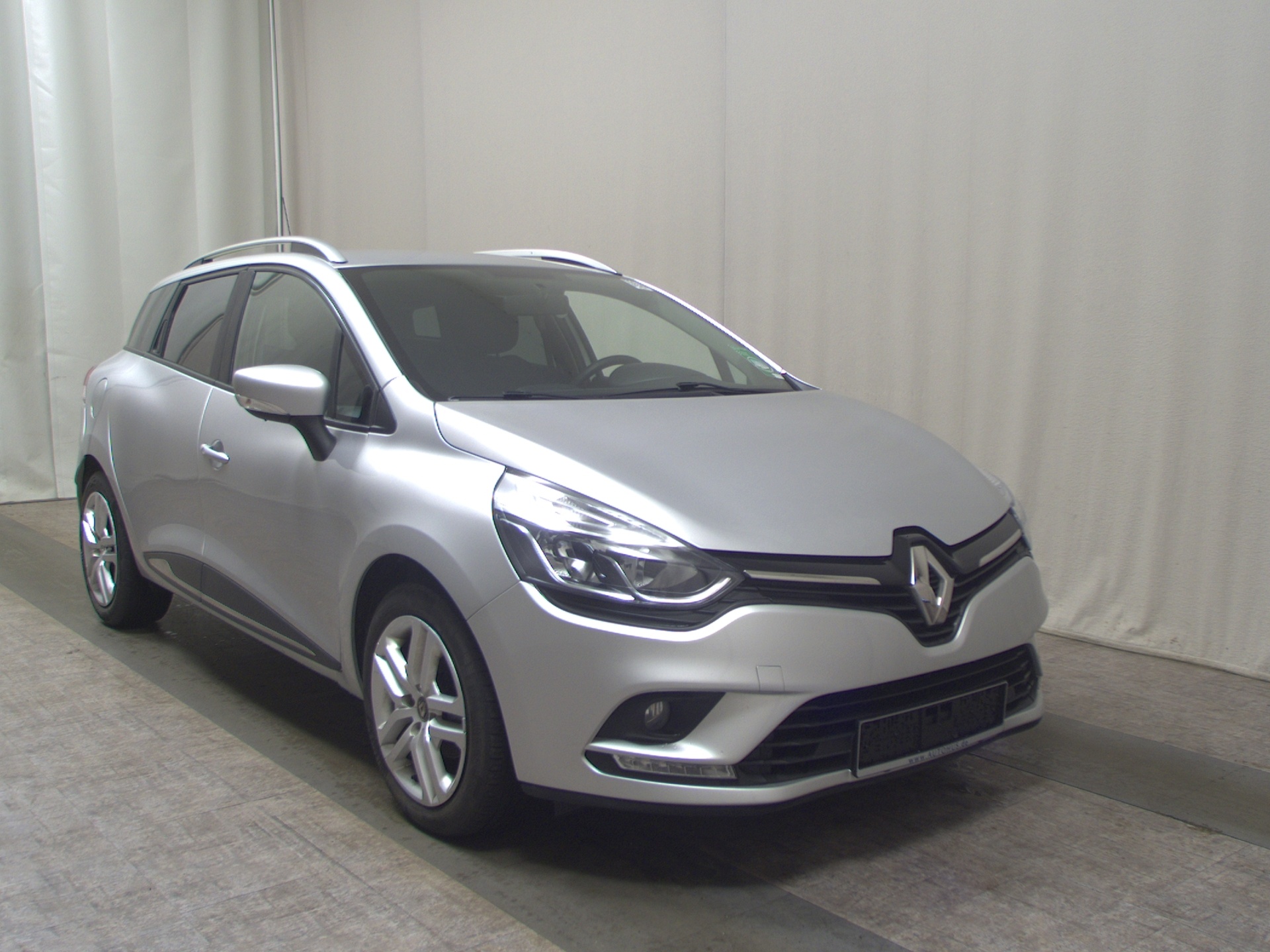 Renault Clio Grandtour 0.9 TCe Life Navi PDC BT 3