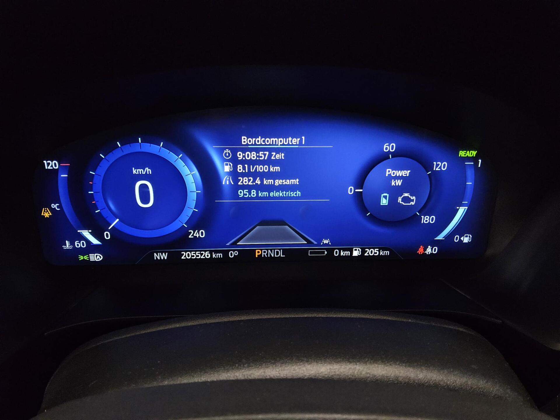 Ford Kuga 2.5 Duratec ST-Line X Navi DC LED AHK ACC 8