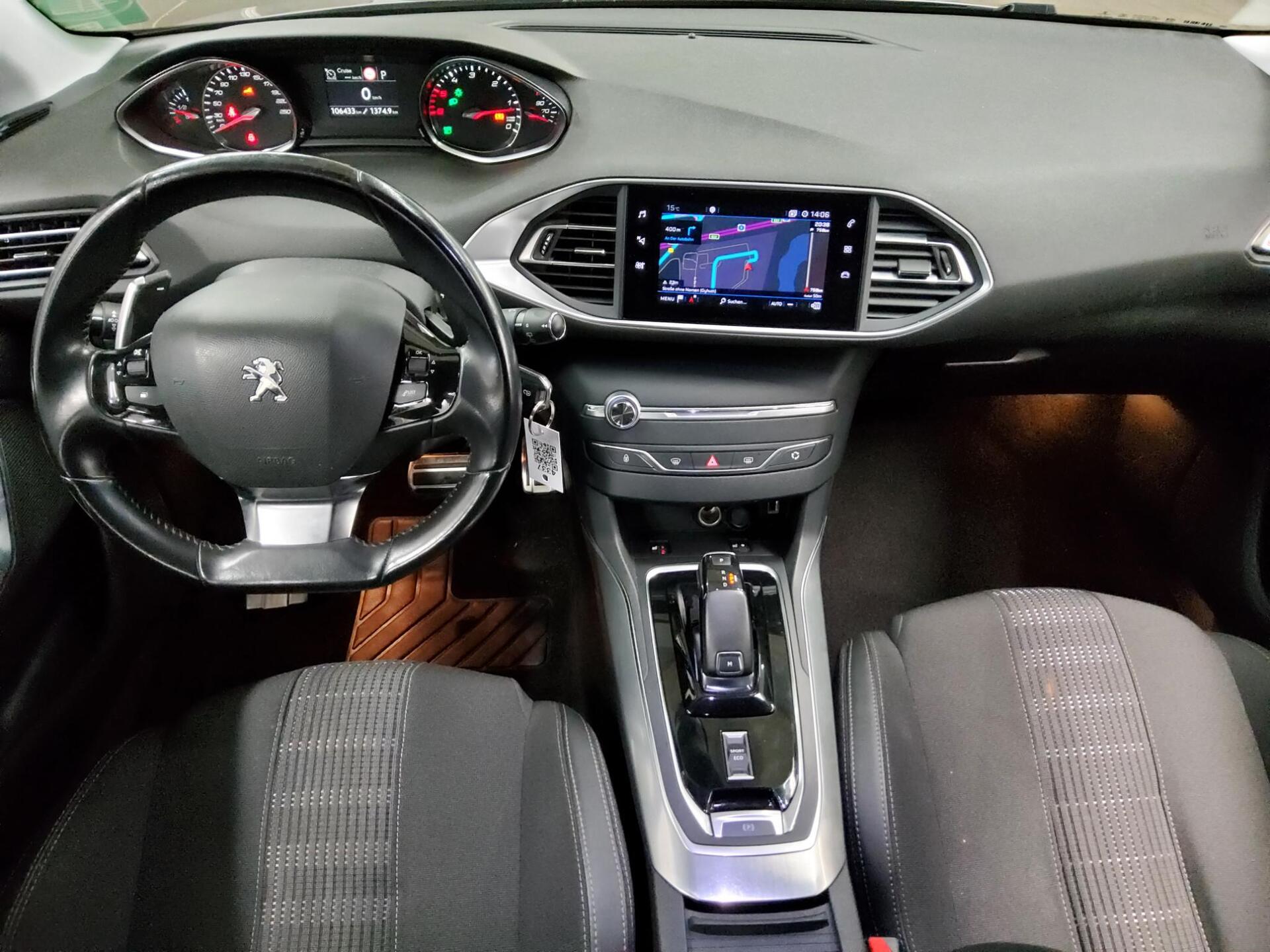 Peugeot 308 1.5 BlueHDI Allure Navi T-Leder AHK PDC SHZ 5